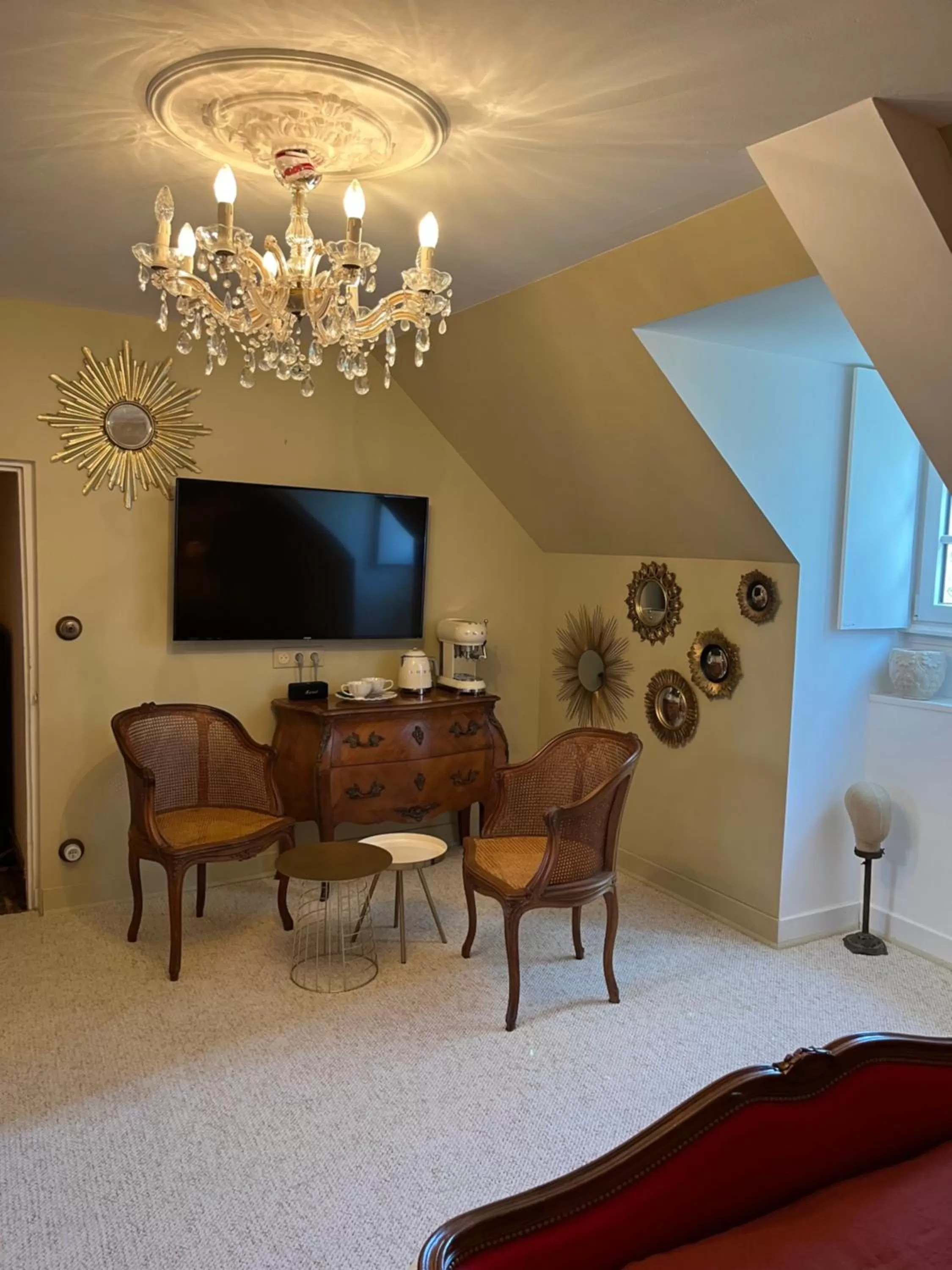 TV and multimedia, TV/Entertainment Center in la_grande_guerais