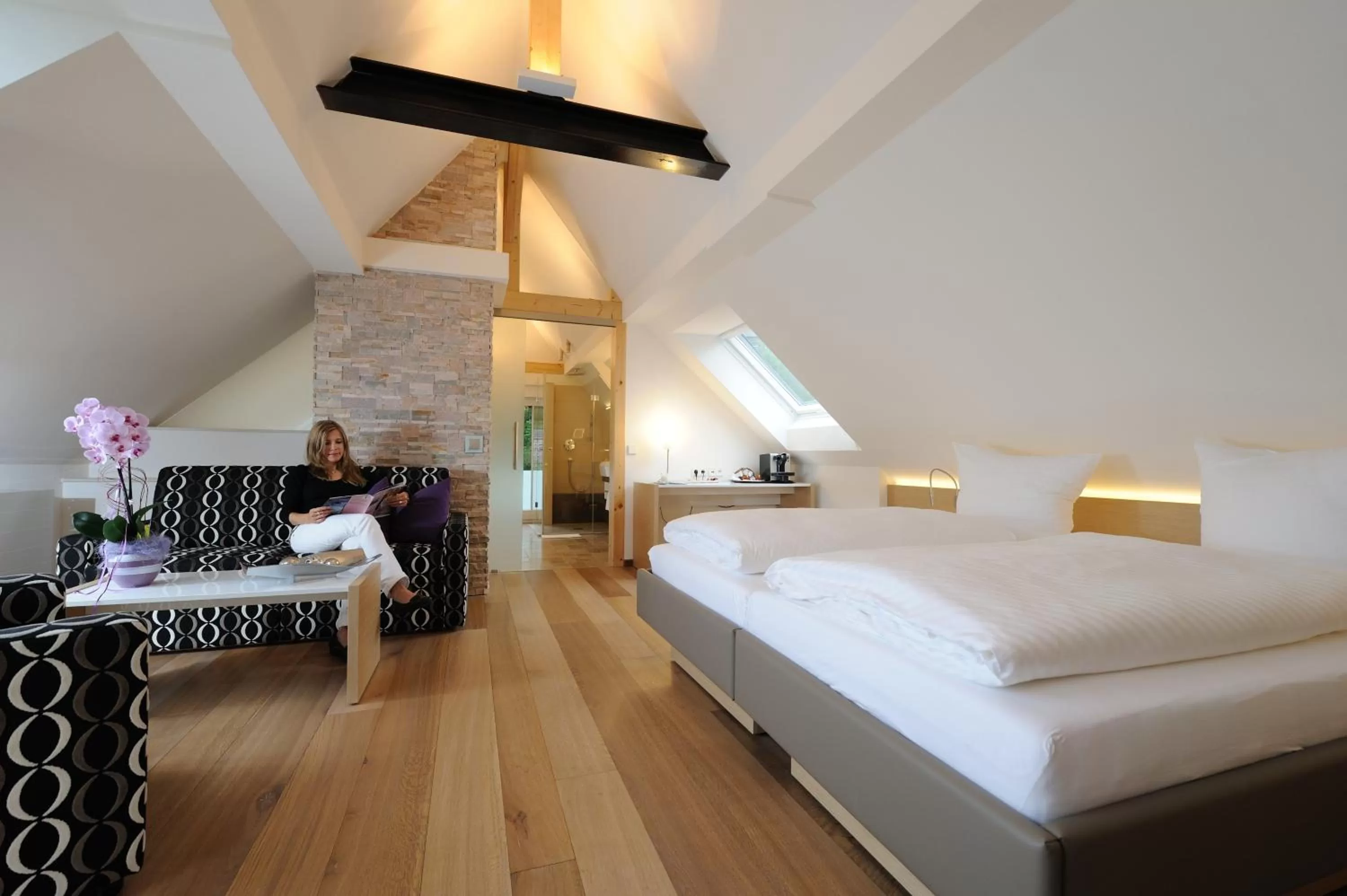 Photo of the whole room, Bed in Hotel Restaurant Jaegersteig