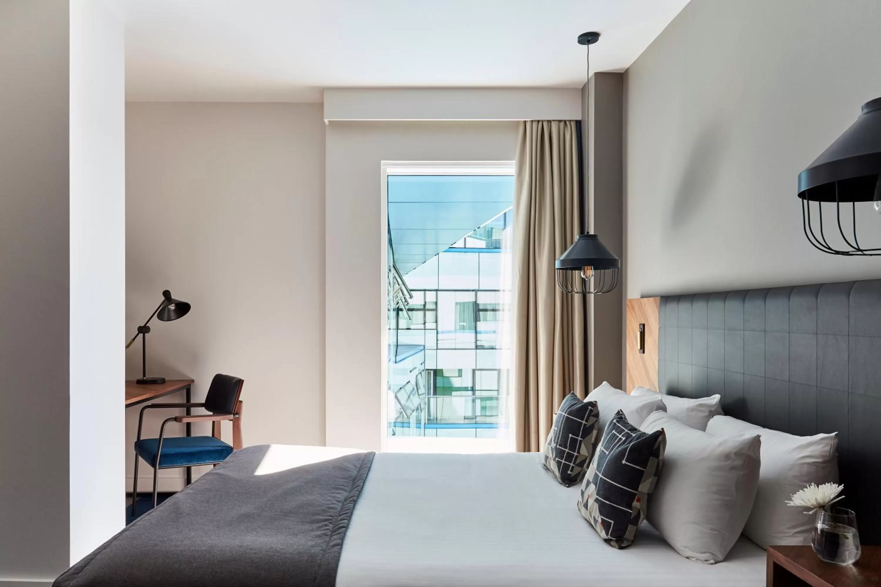 Photo of the whole room, Bed in The Cube Hotel Birmingham