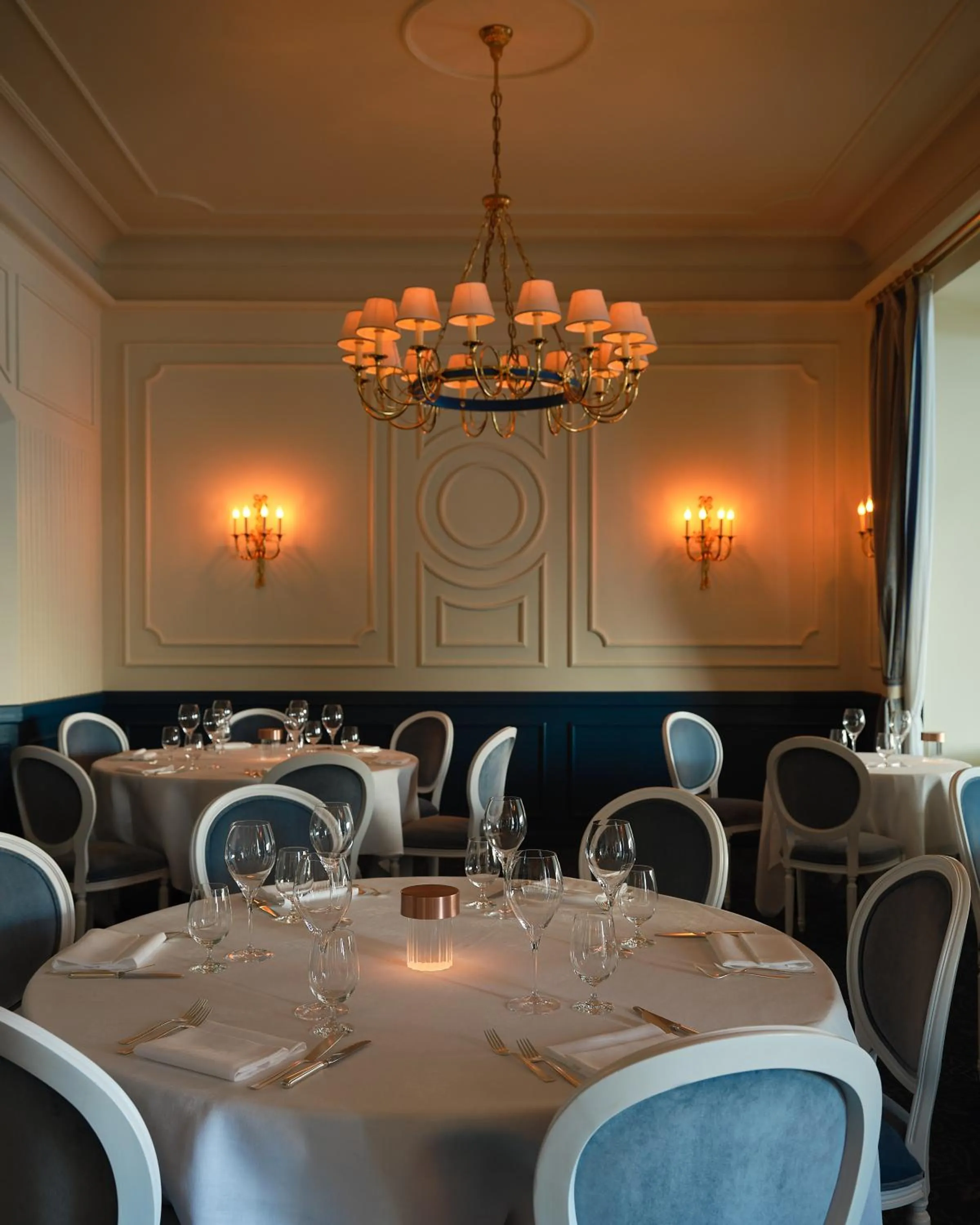 Restaurant/places to eat in Grand Hotel Miramare