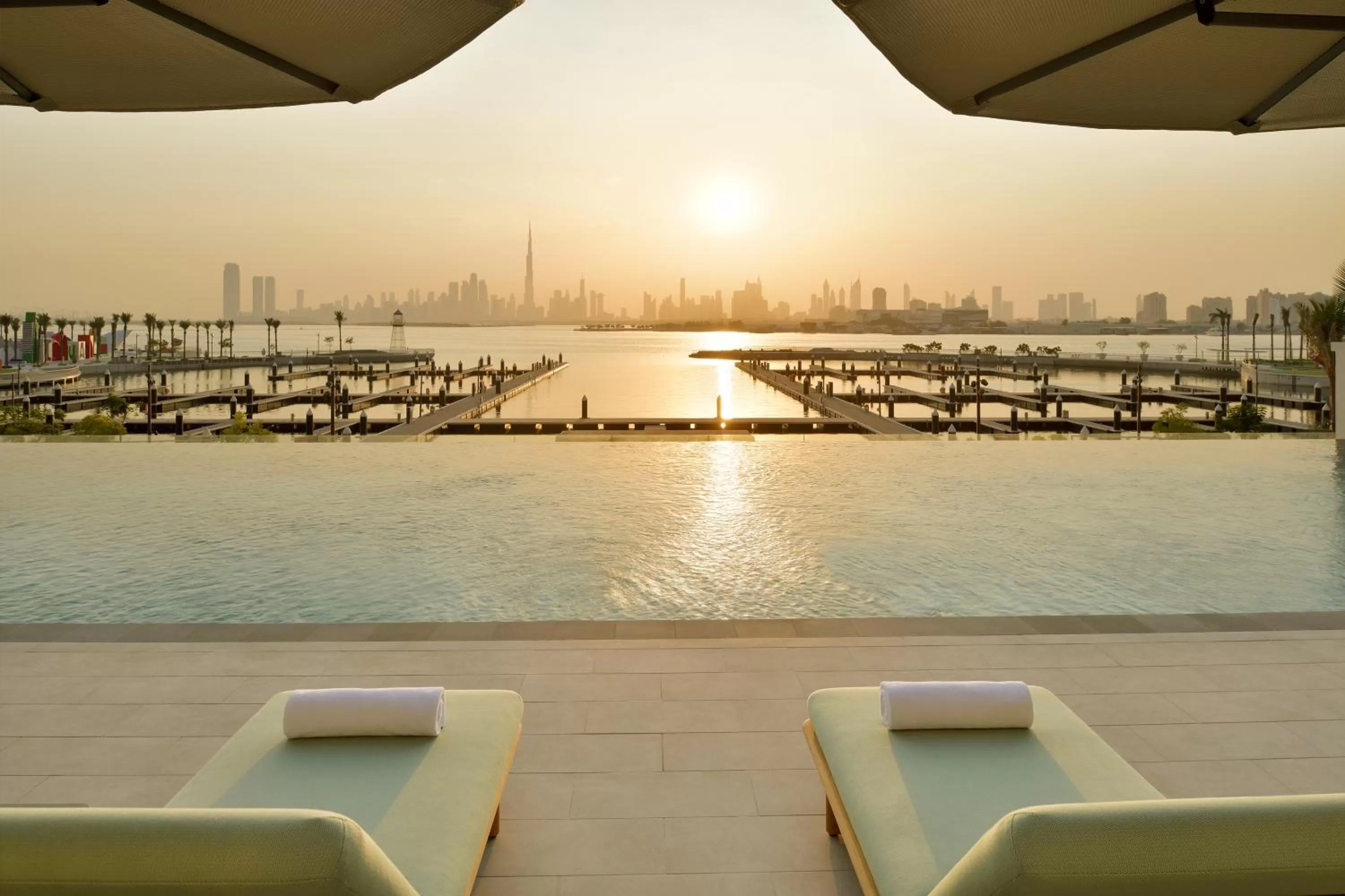 Swimming pool in Vida Creek Harbour