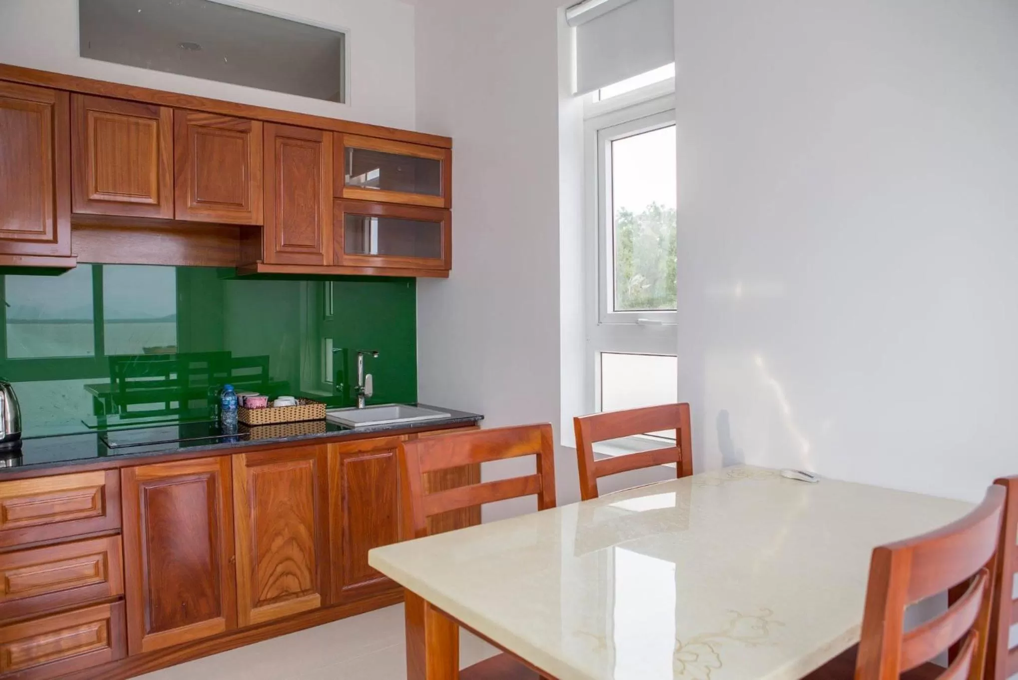 Kitchen or kitchenette in Sao Mai Hotel & Apartment