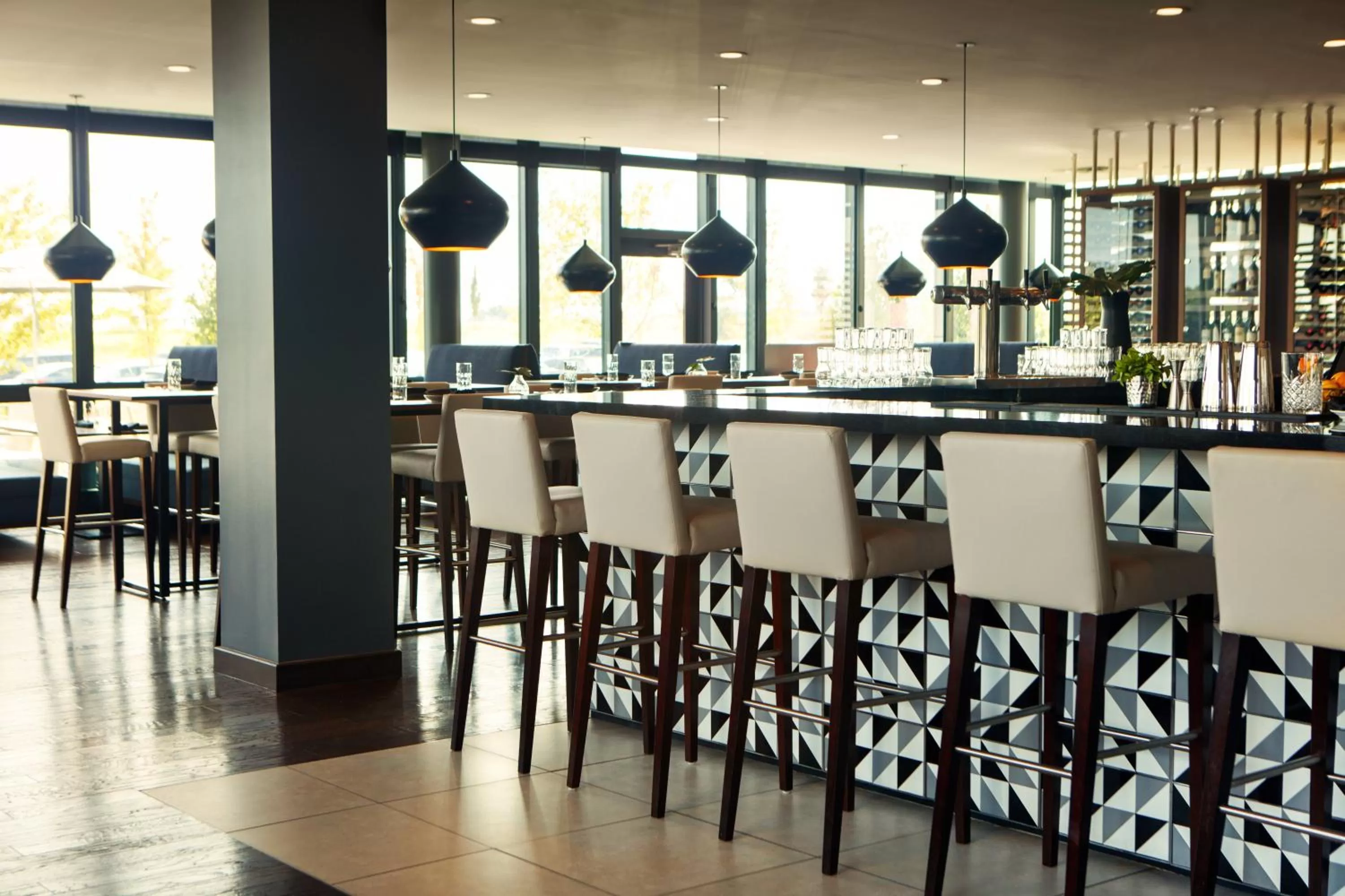 Restaurant/places to eat in Kimpton Overland Hotel - Atlanta Airport by IHG