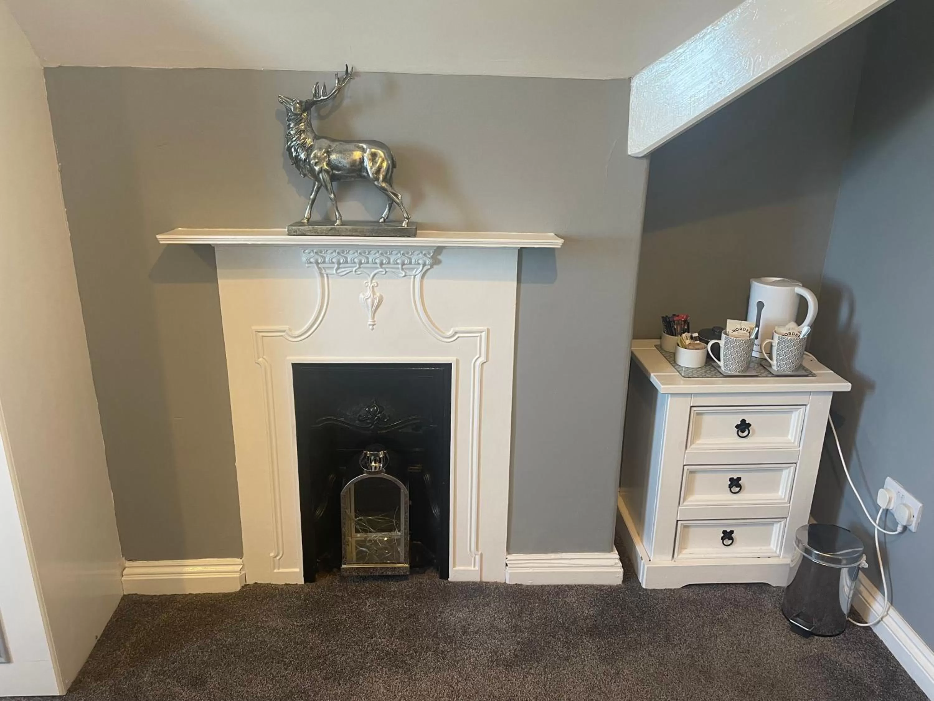 Bedroom in The Fylingdales Inn