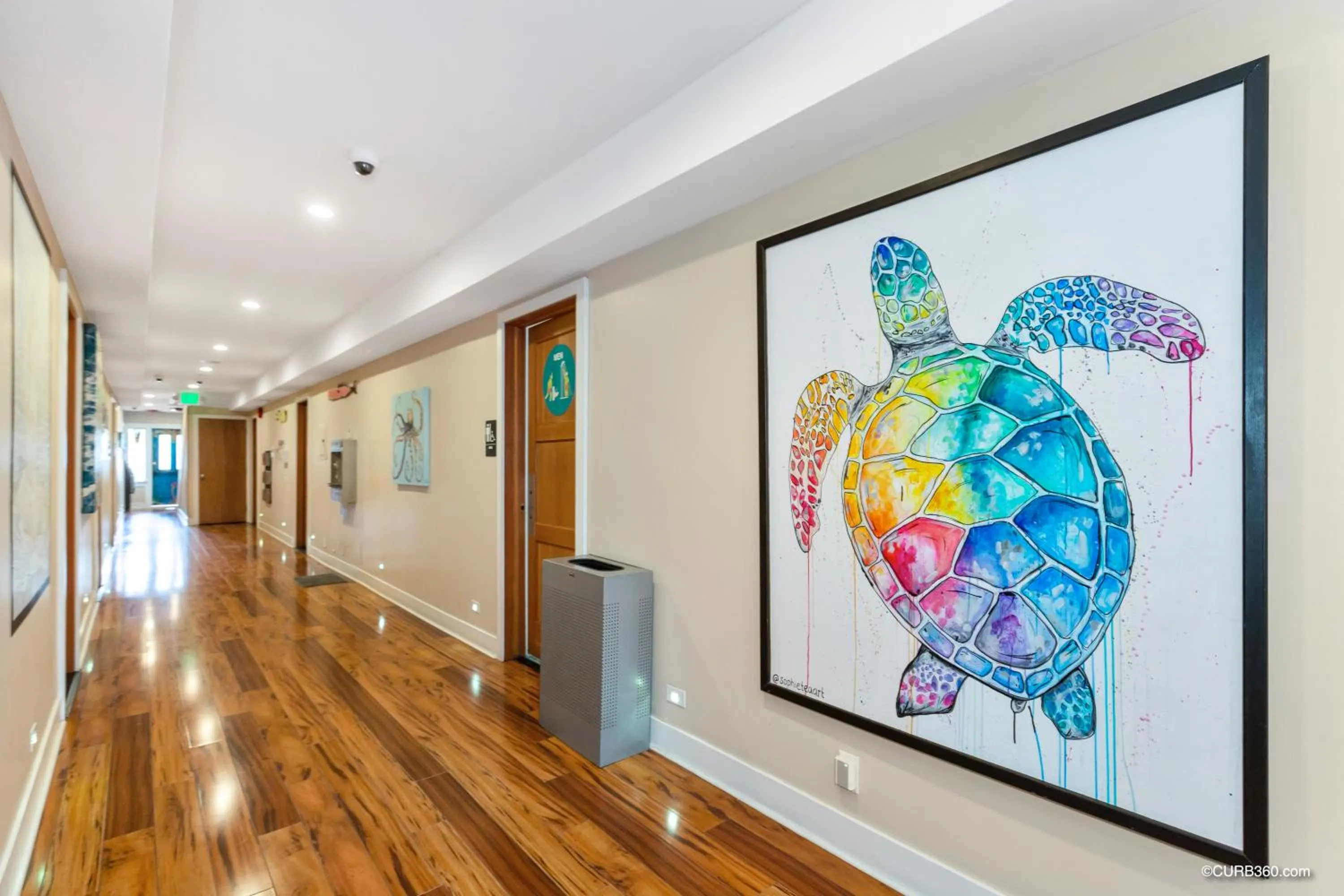 Decorative detail in Samesun Ocean Beach Hotel & Hostel