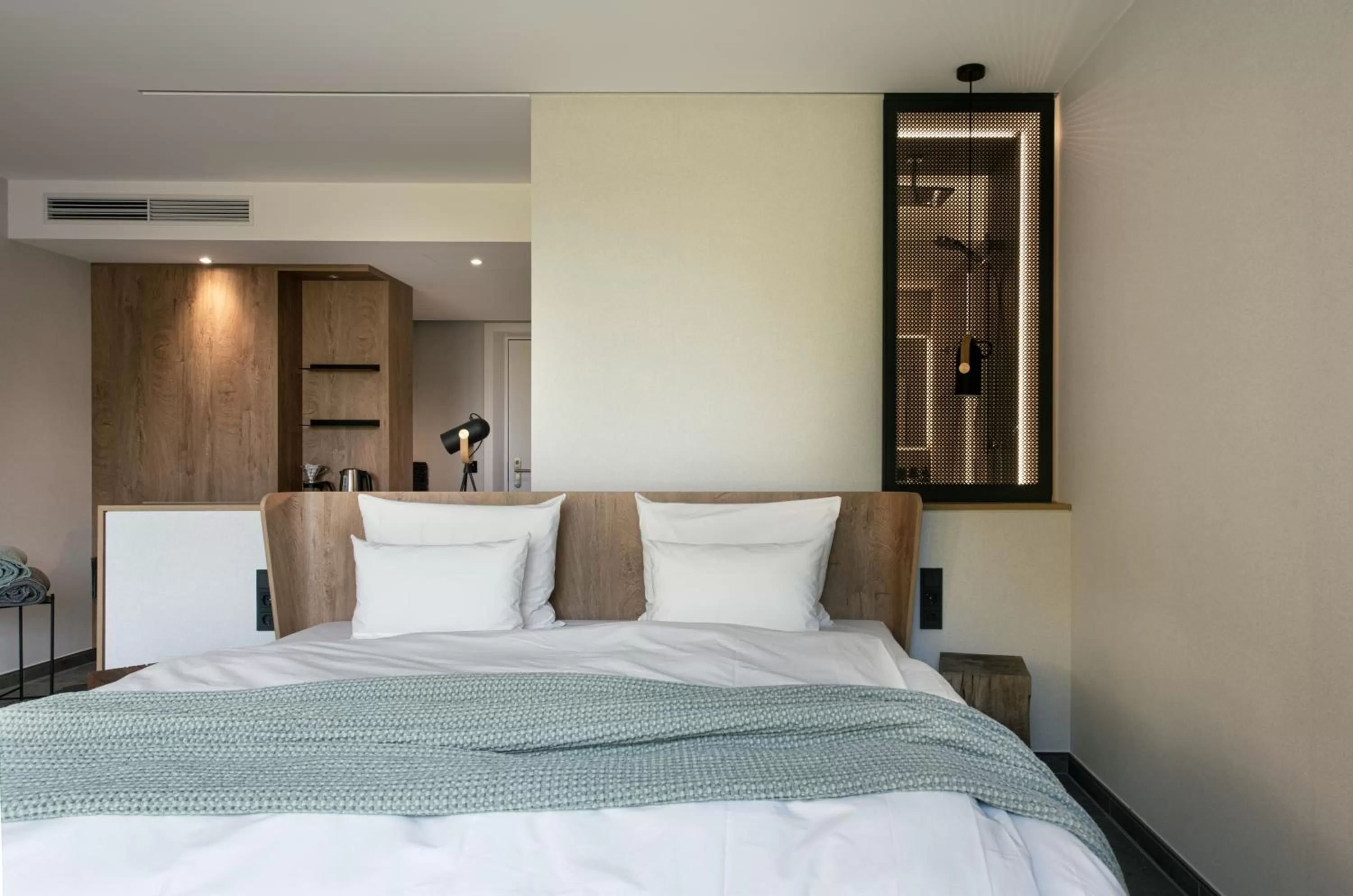 Bed in Hotel VierJahreszeiten am Seilersee