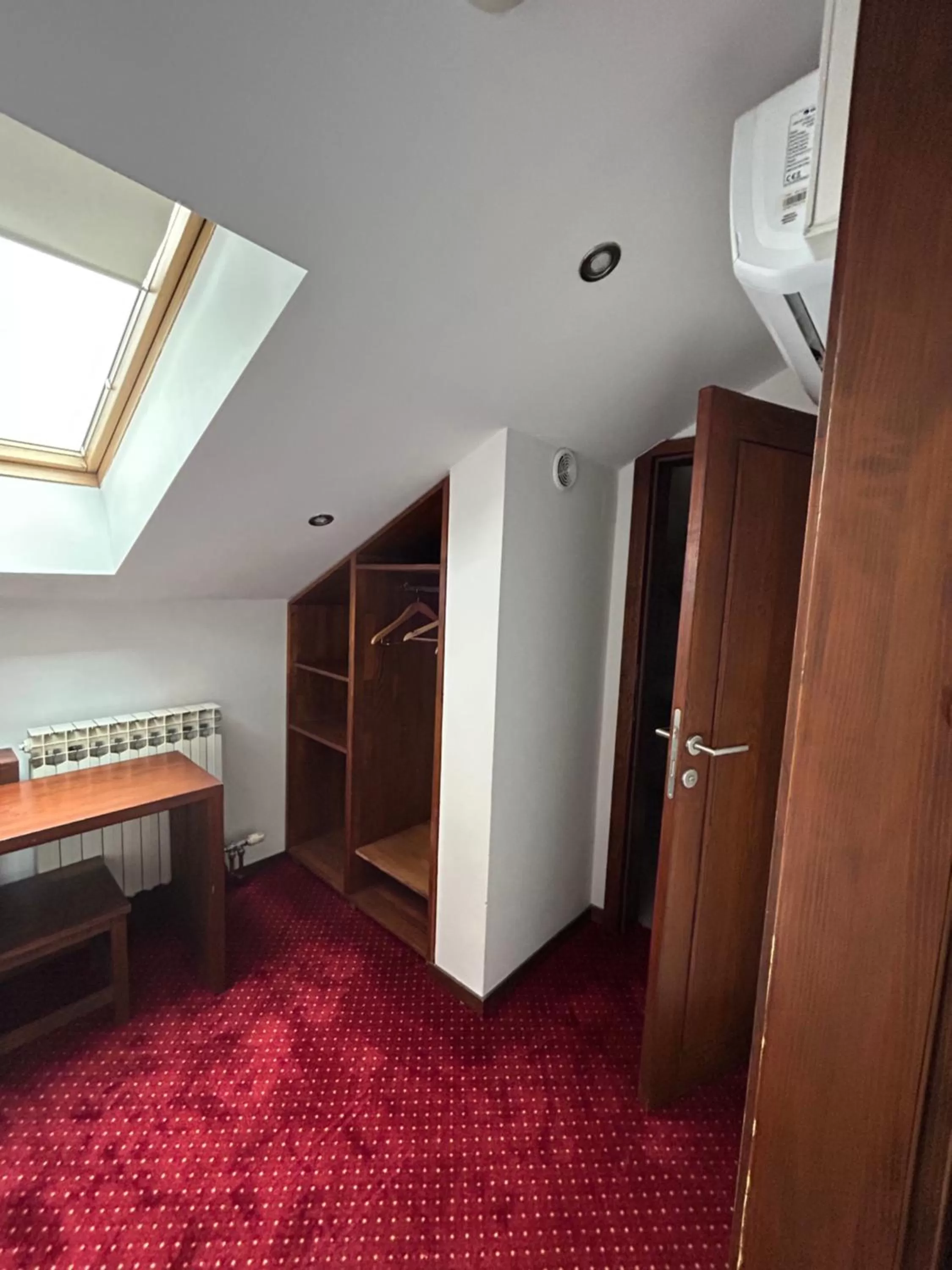 air conditioner, Bathroom in Garni Hotel Konak