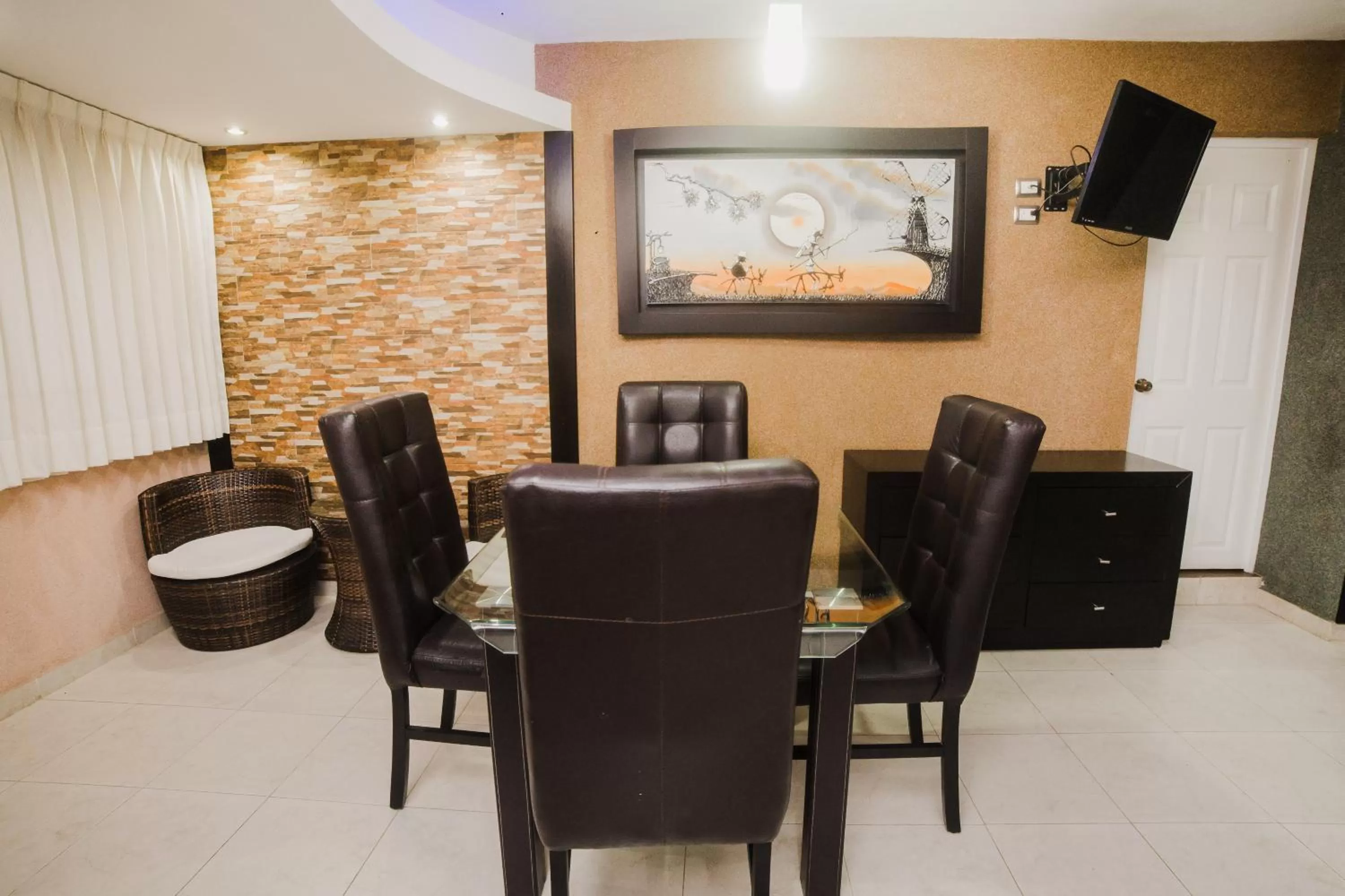 Hotel & Suites Country Valladolid