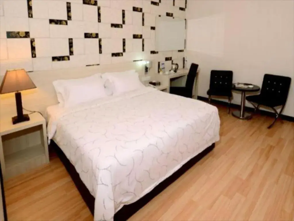 Superior King Room in Hotel Tebrau CT Superior King Room in Hotel Tebrau CT