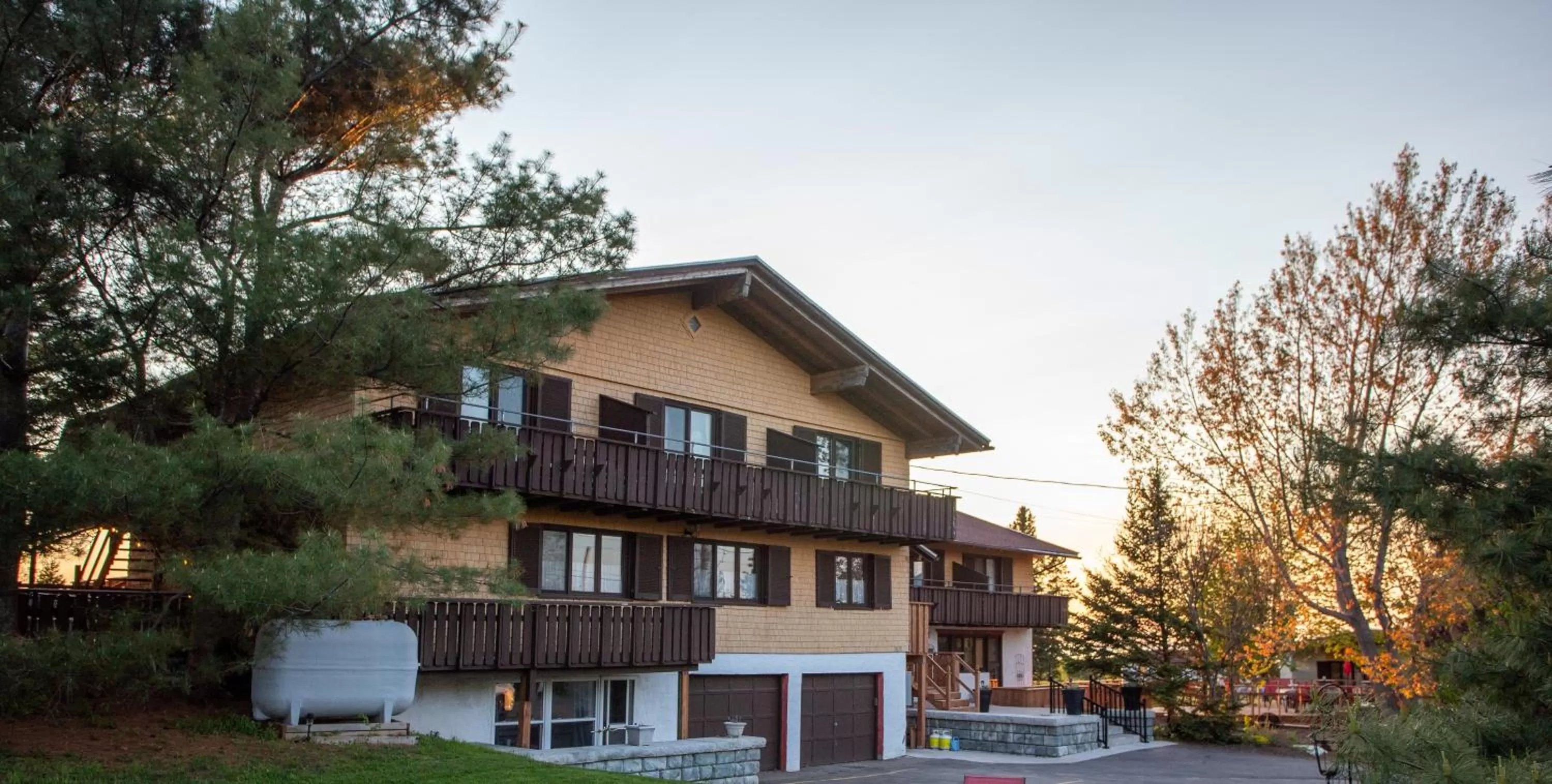 Property Building in Edelweiss Inn Nova Scotia