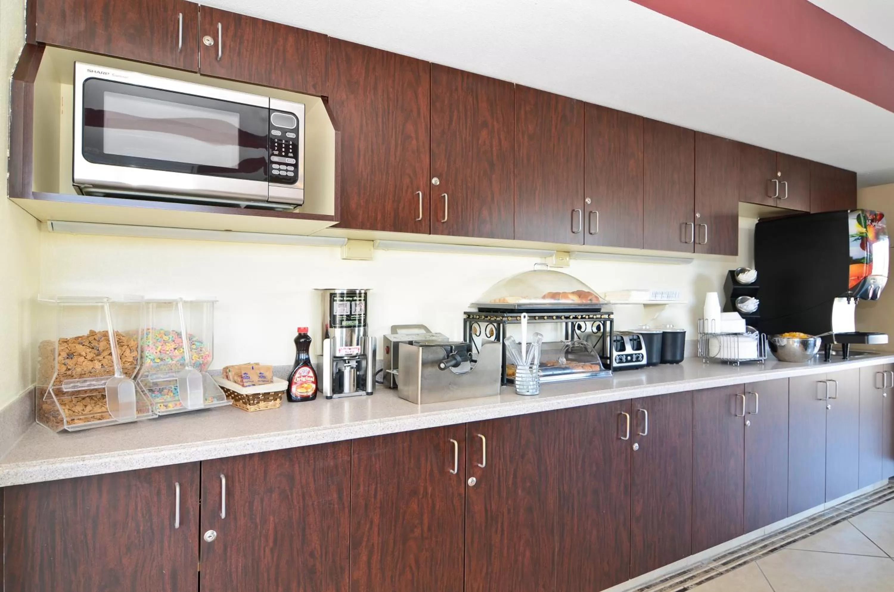 Food in Inn America - Lewiston