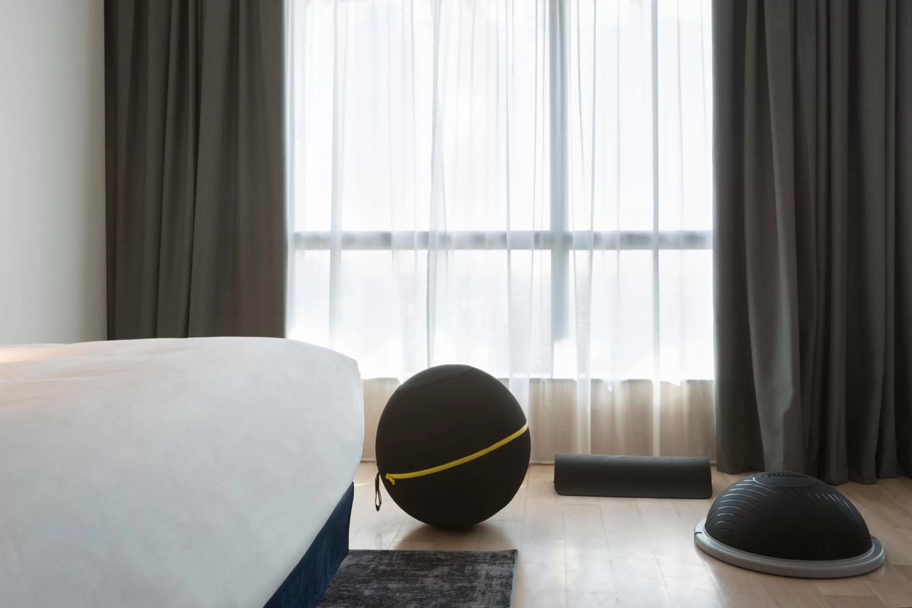 Fitness centre/facilities, Bed in voco Milan-Fiere by IHG