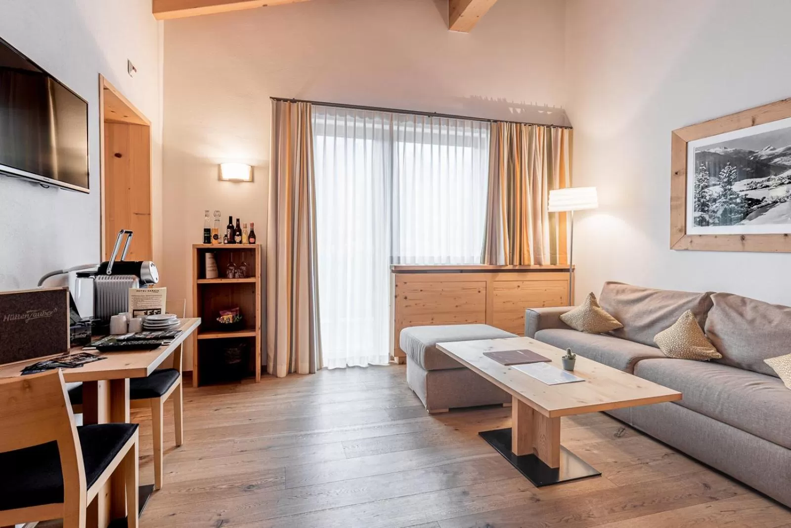 Seating area in Hotel Sarain Active Mountain Resort