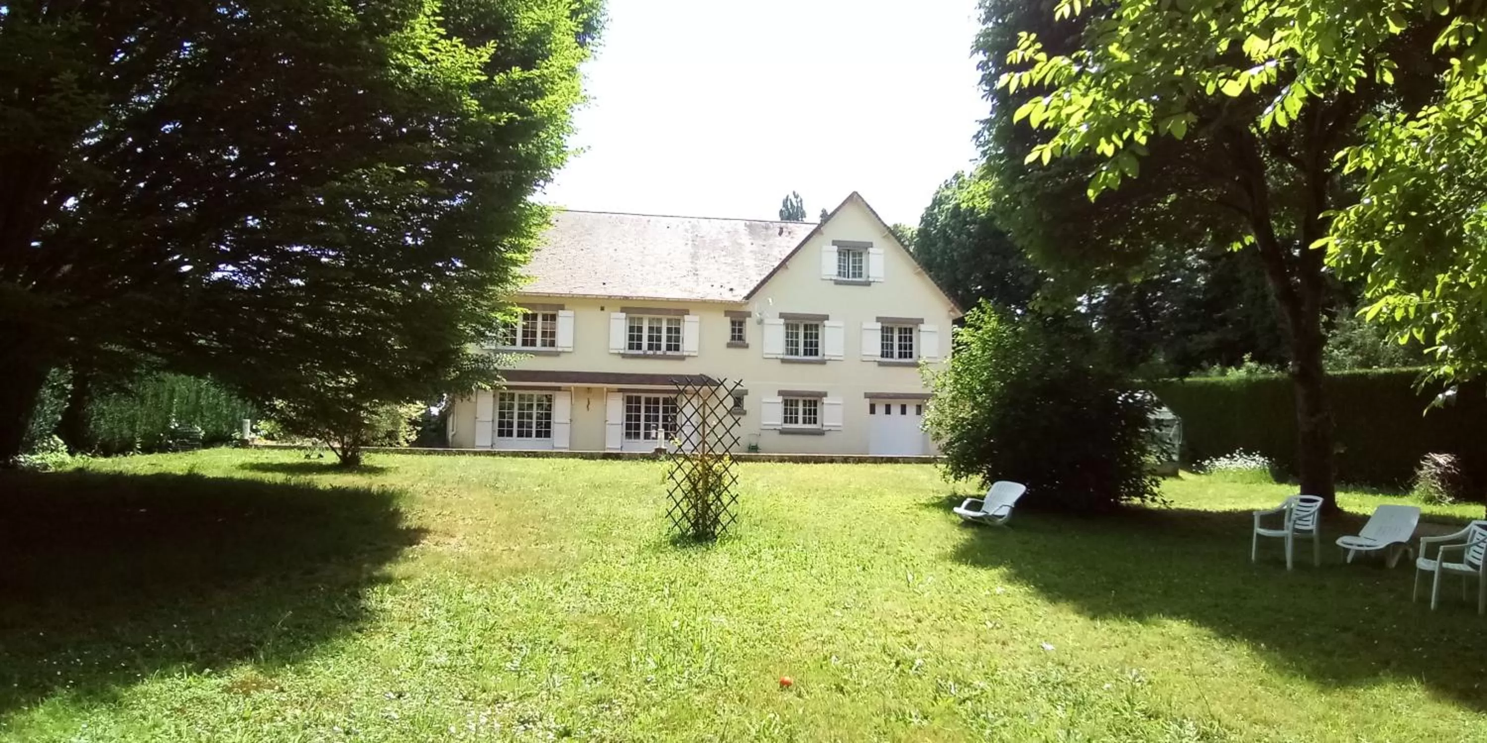 Garden in SALAMANDRE