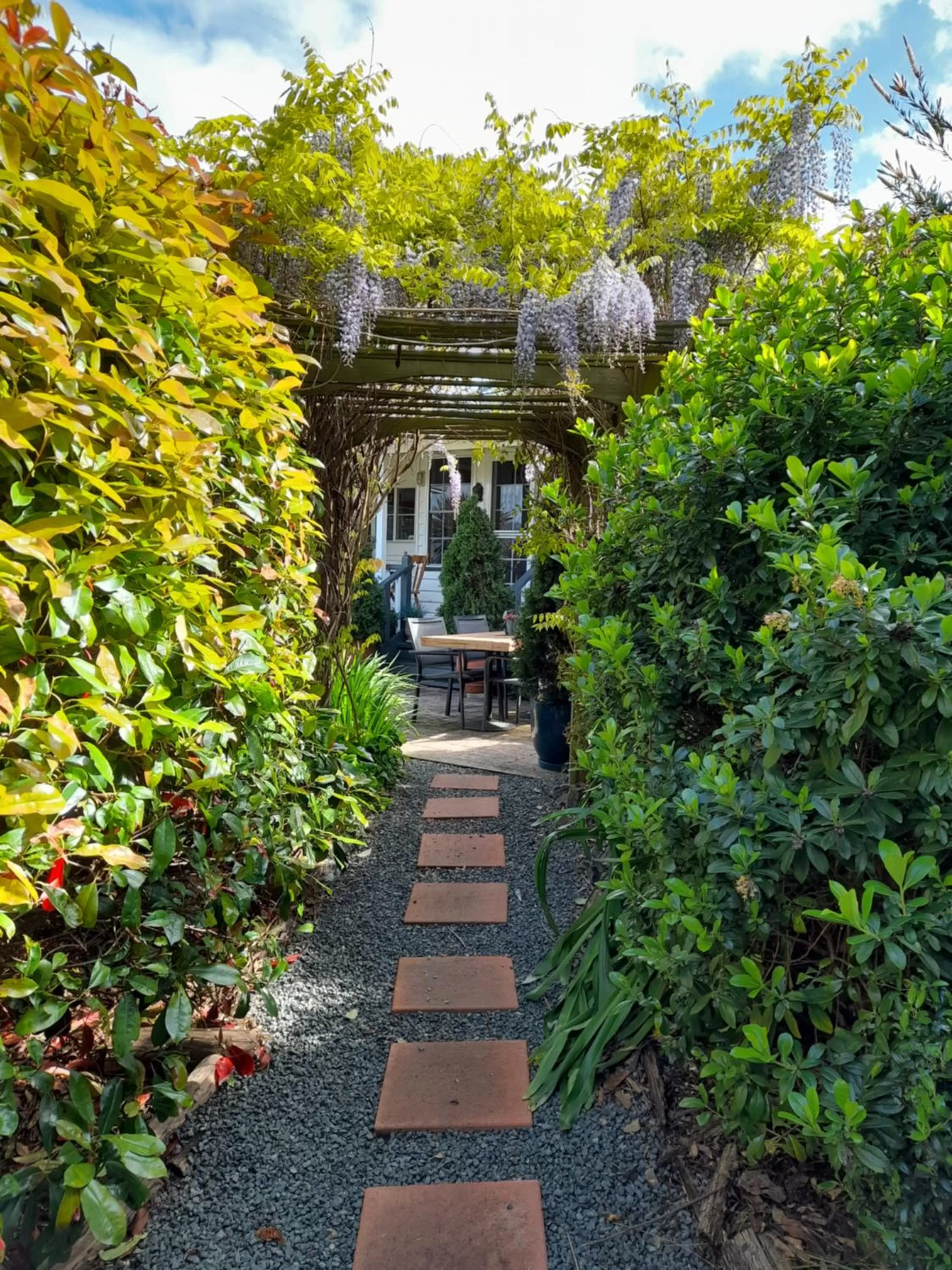 Hillside Bed and Breakfast