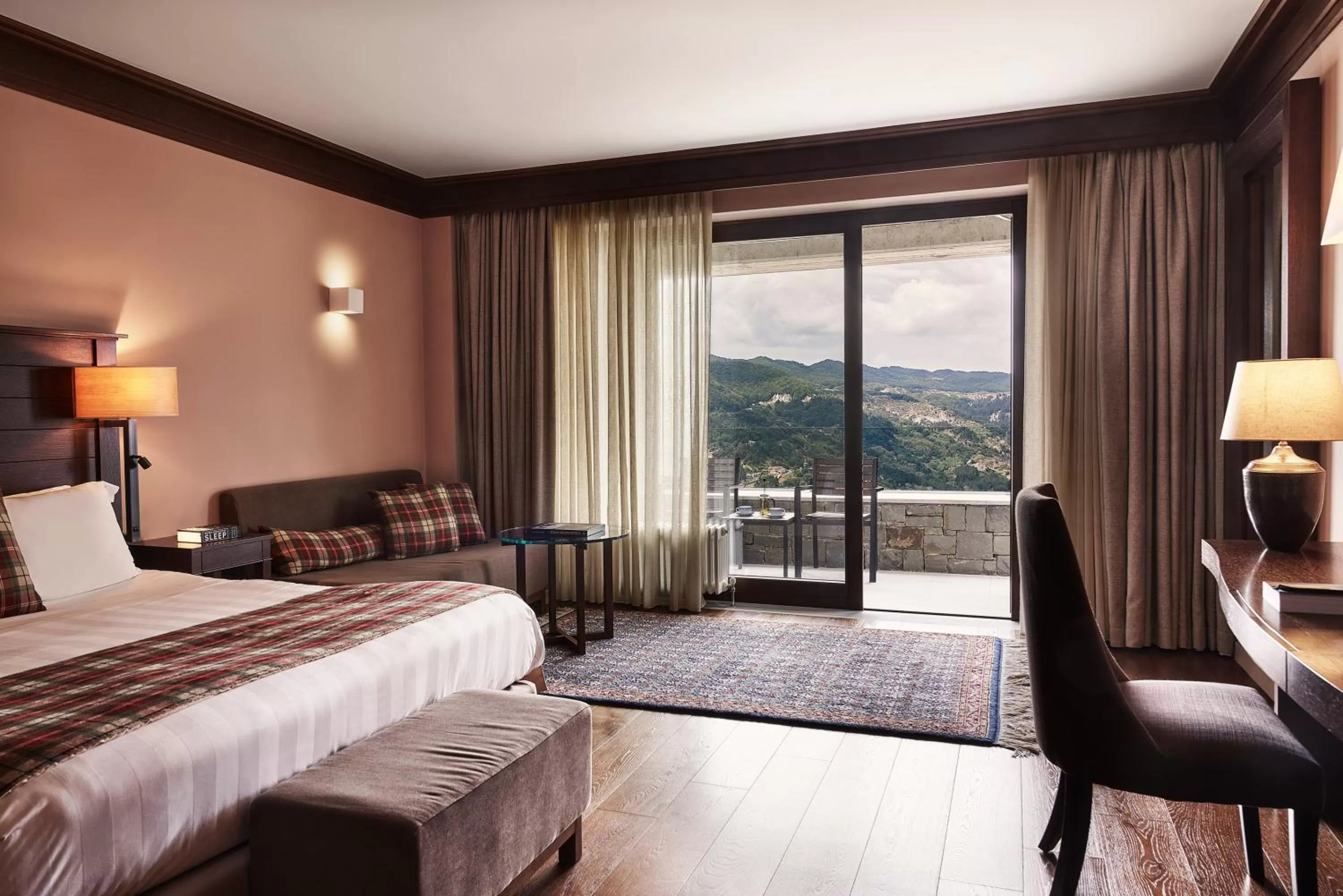 Photo of the whole room, Bed in Grand Forest Metsovo - Leading Hotels of the World