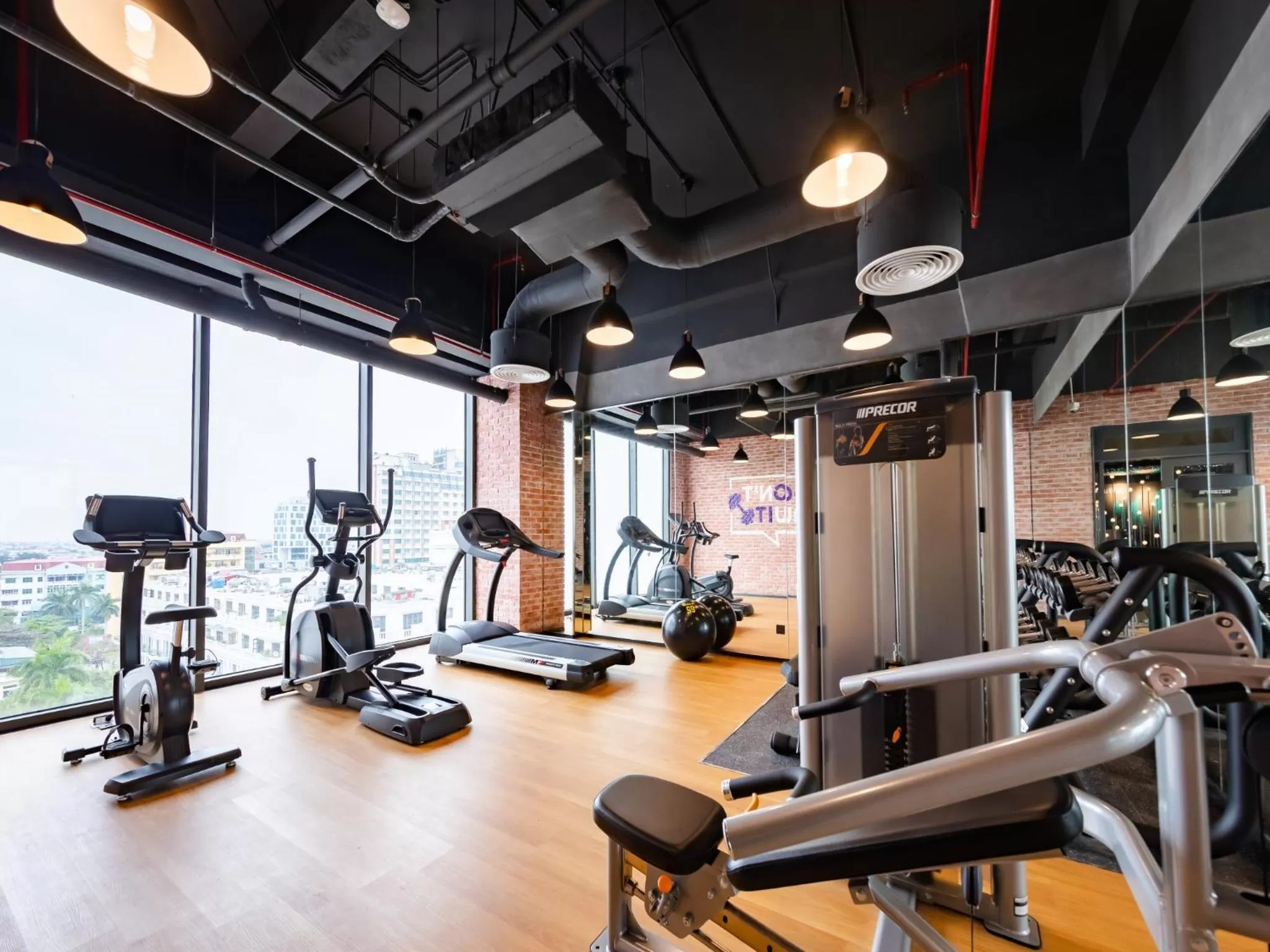 Fitness centre/facilities in SOJO Hotel Nam Dinh