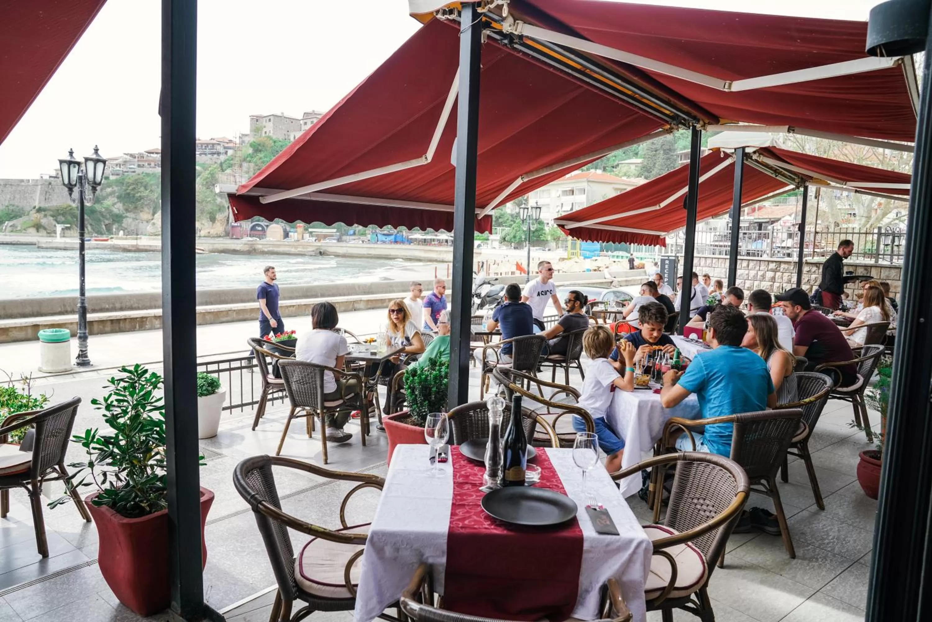 Restaurant/Places to Eat in Riva