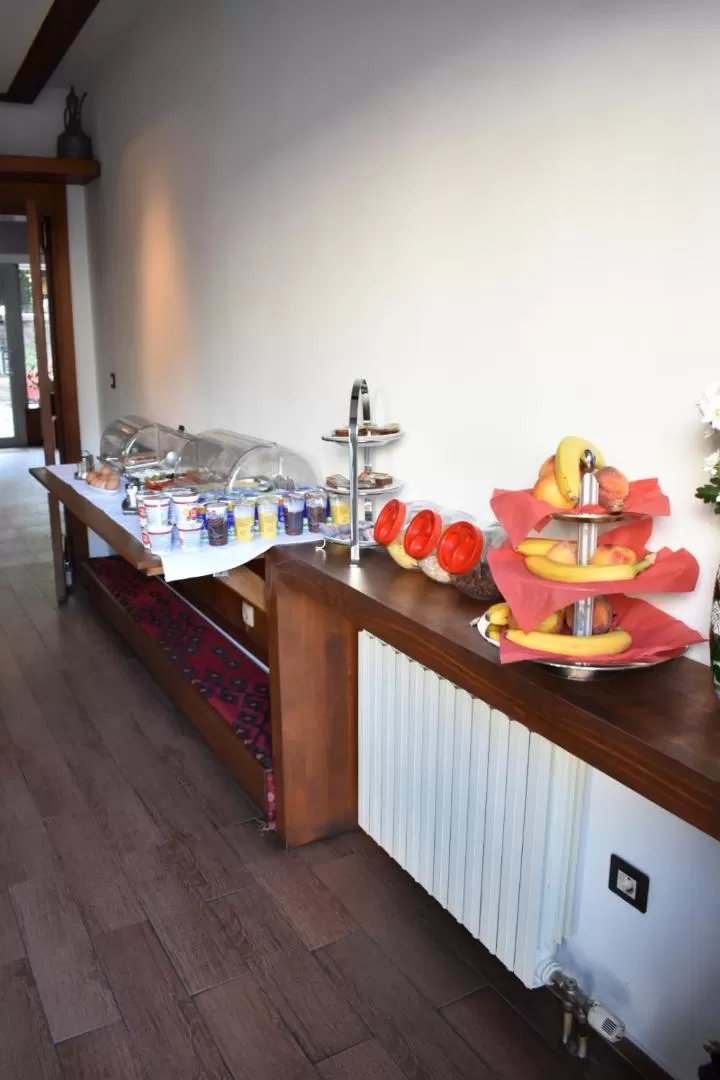 Food and drinks in Garni Hotel Konak