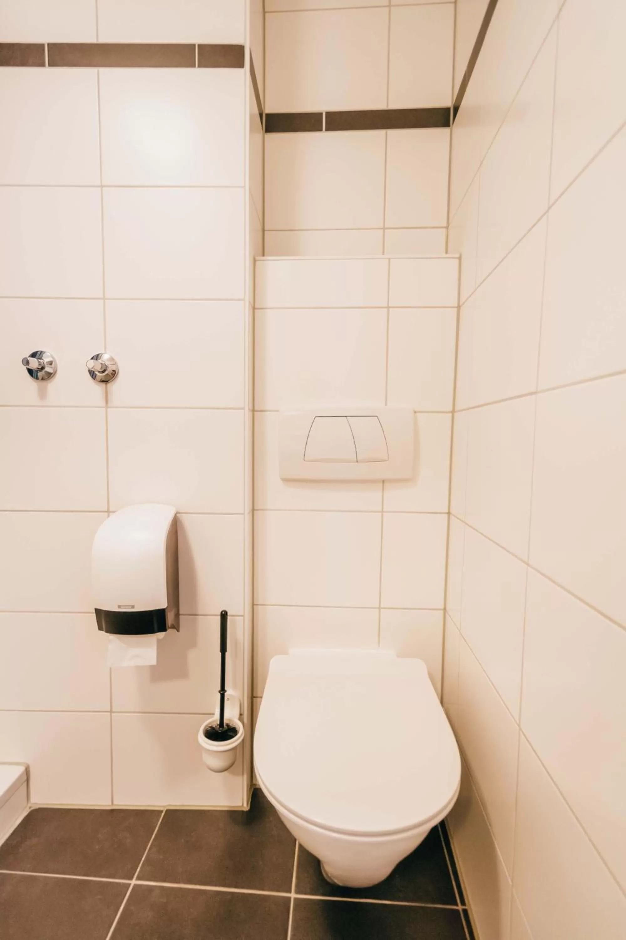 Toilet in Hotel Andres