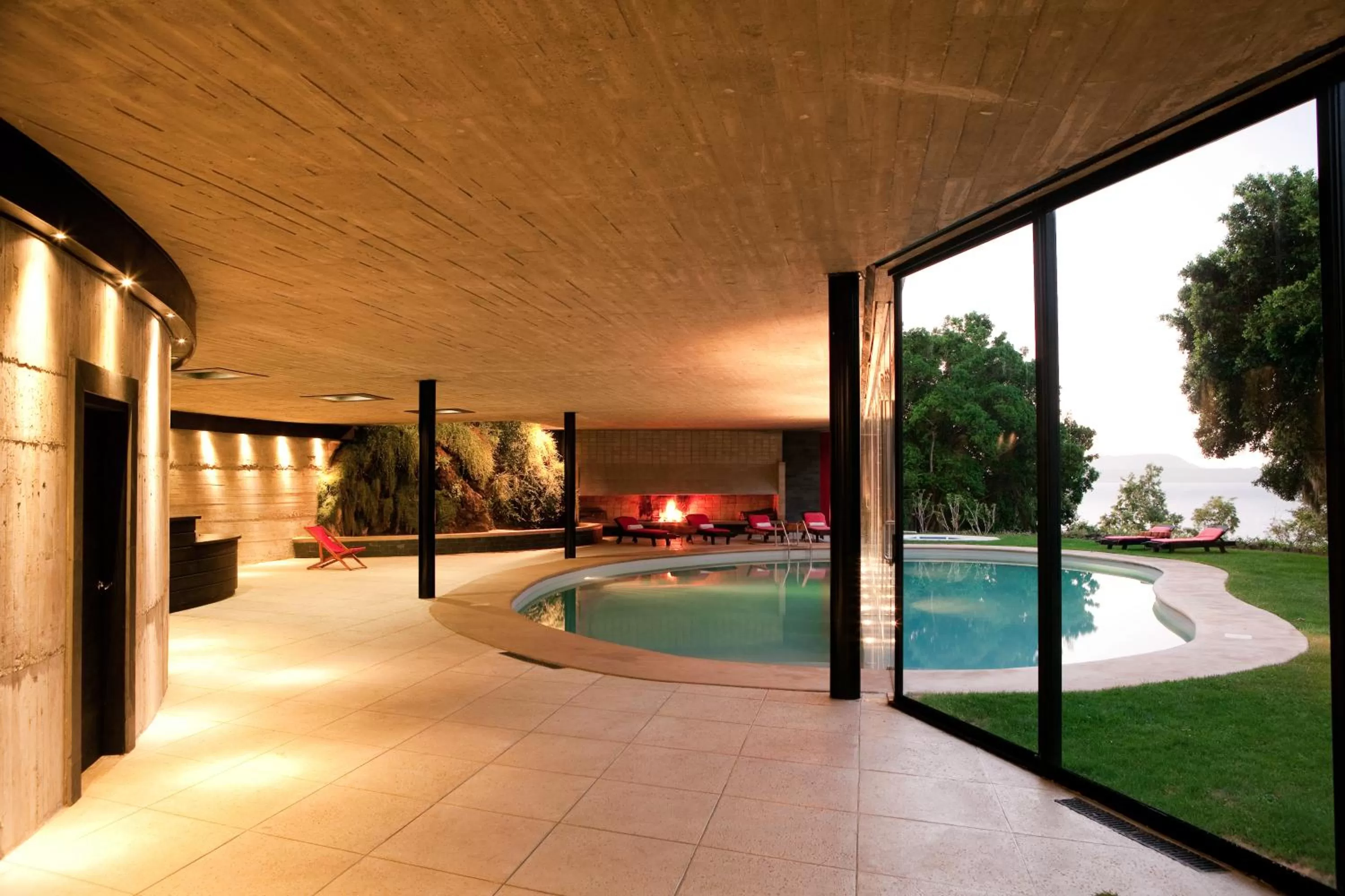 Spa and wellness centre/facilities, Swimming Pool in Hotel Antumalal