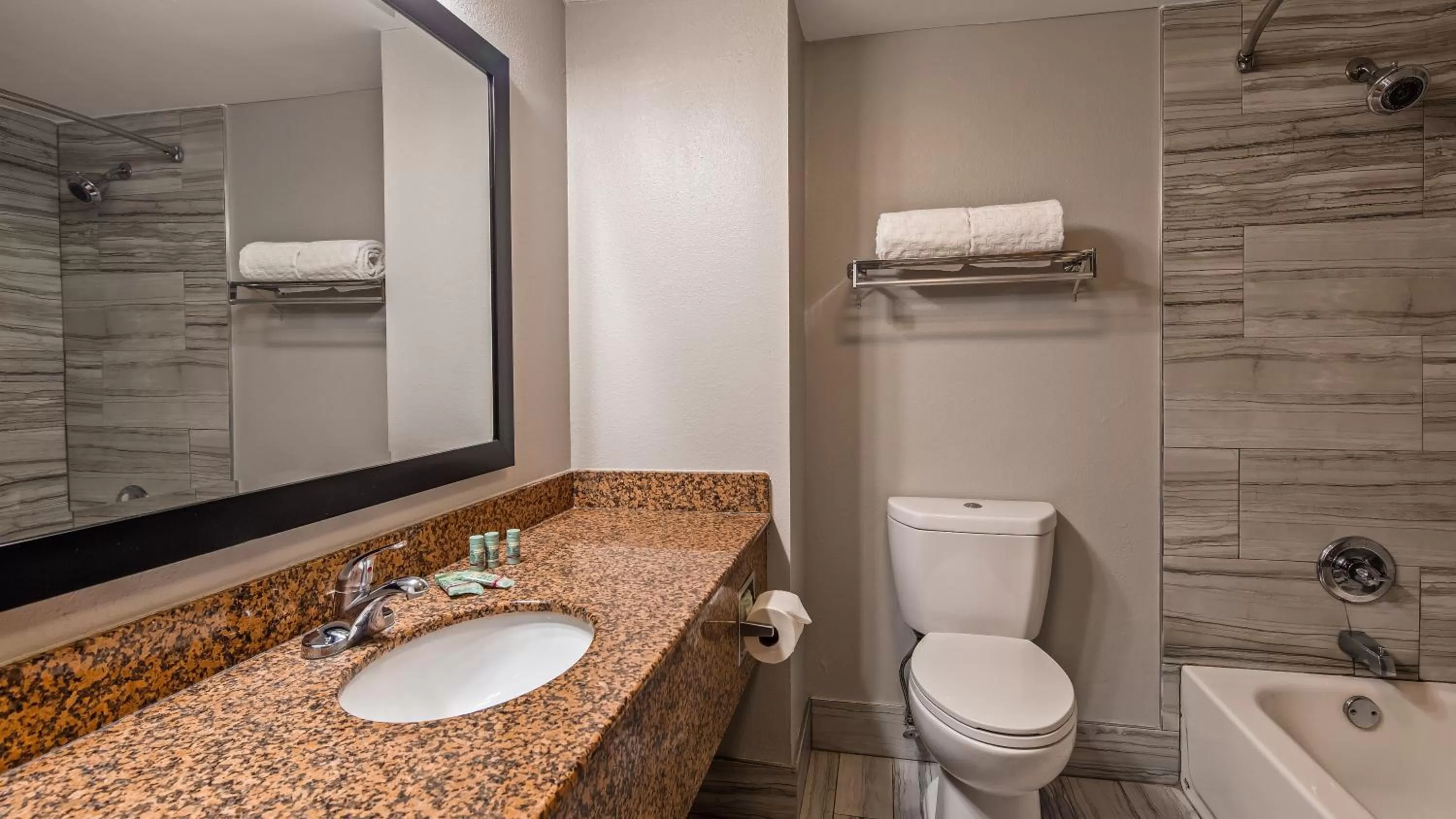 Bathroom in Best Western Inn Florence