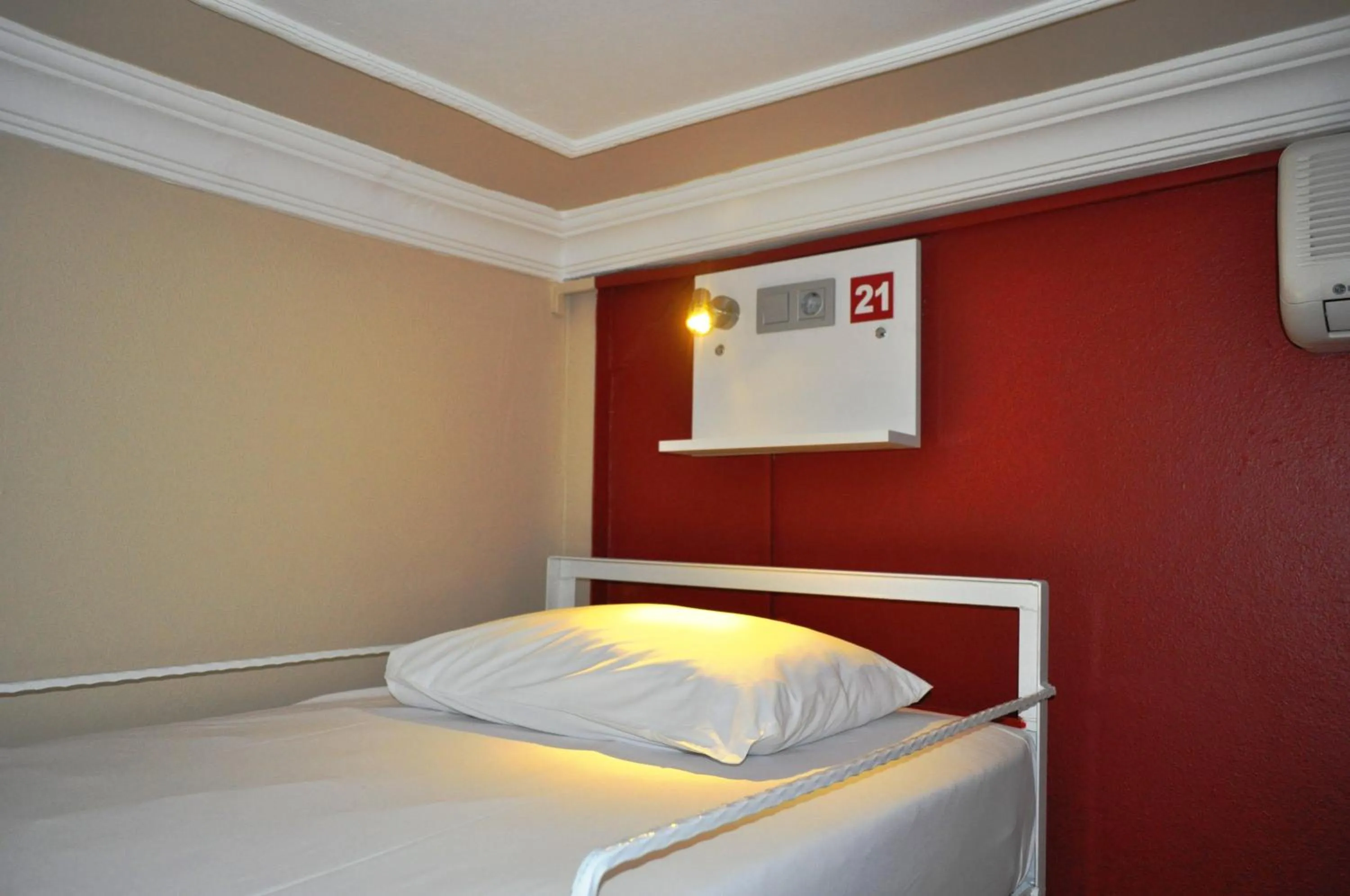 Bed in Antique Hostel