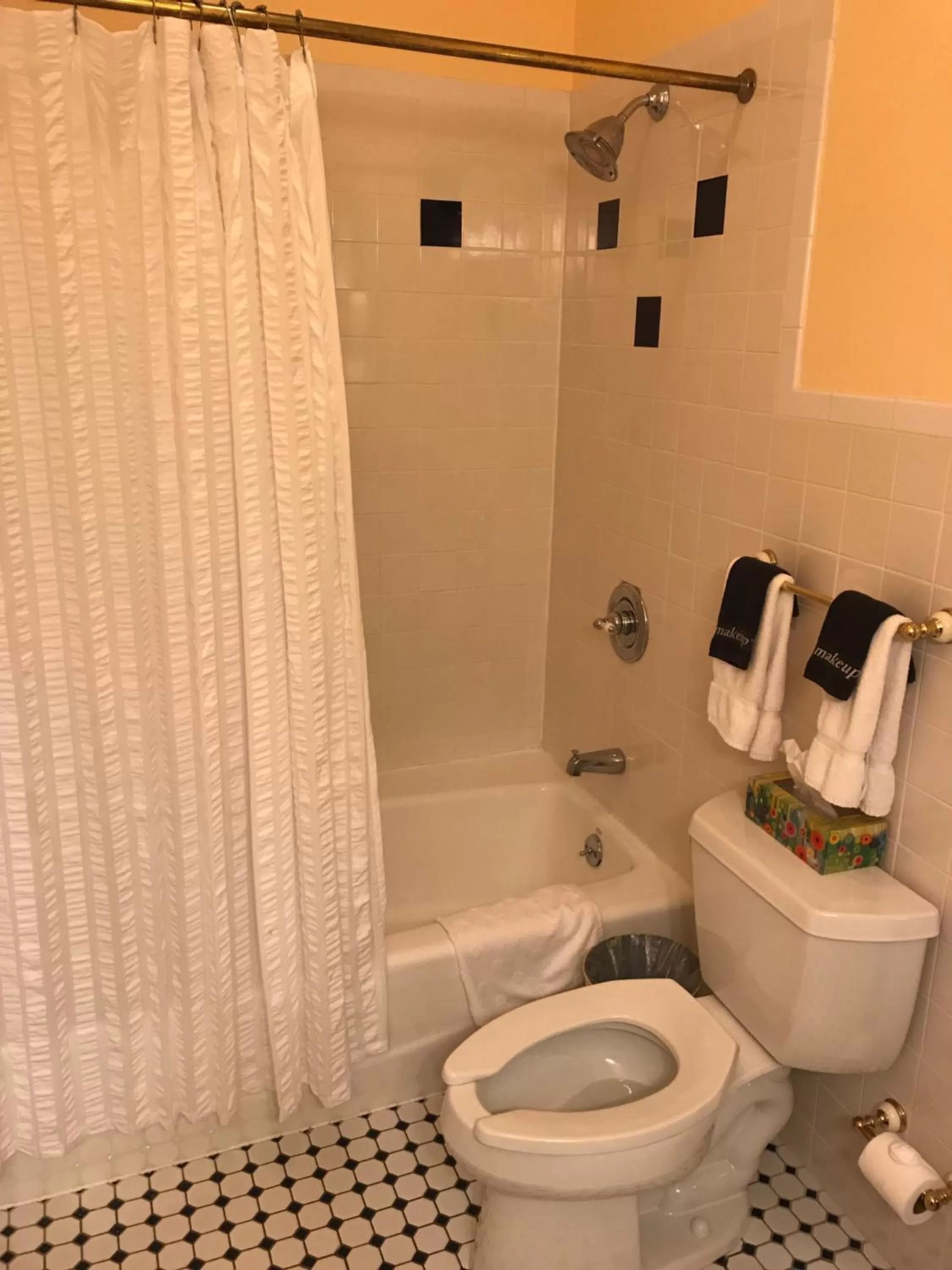 Shower, Bathroom in Elaine's Cape May Boutique Hotel