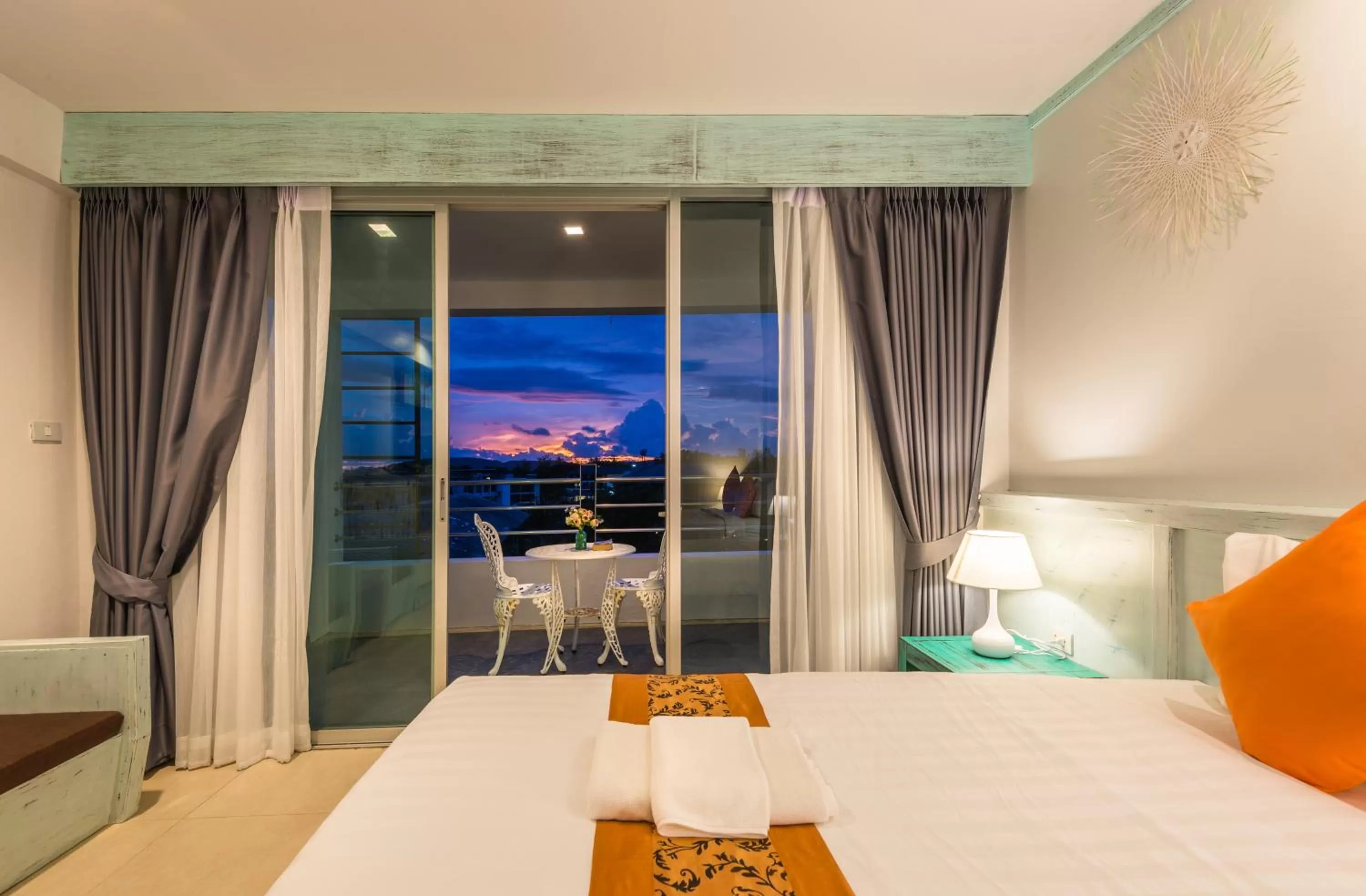 City view, Bed in Baan Ban Dalay