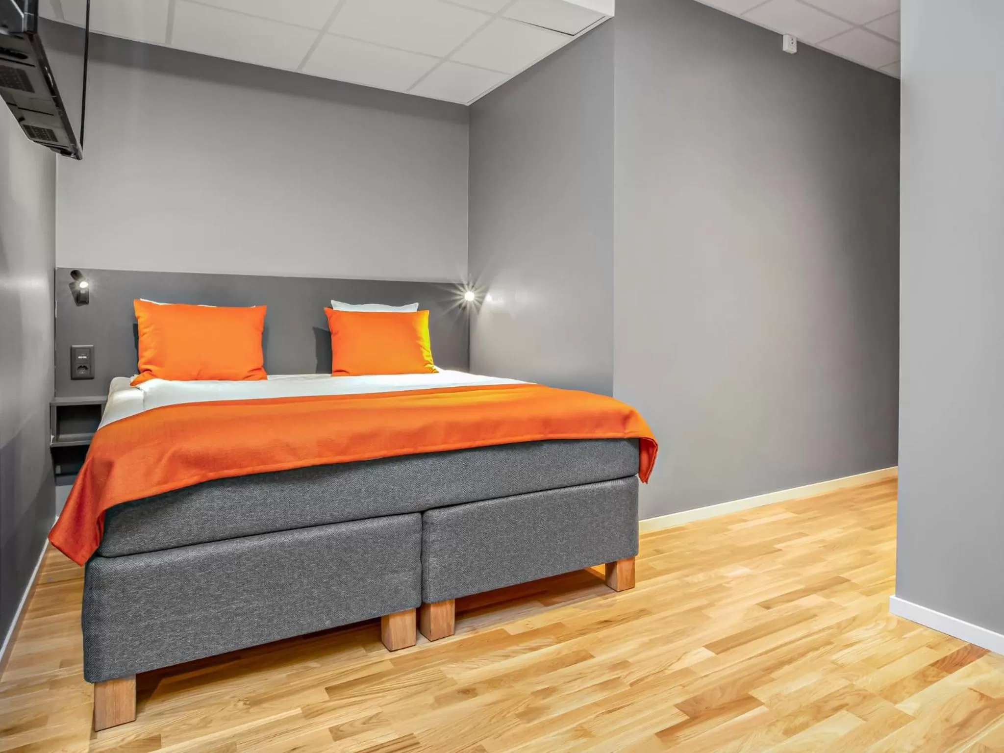 Bedroom, Bed in Connect Hotel City