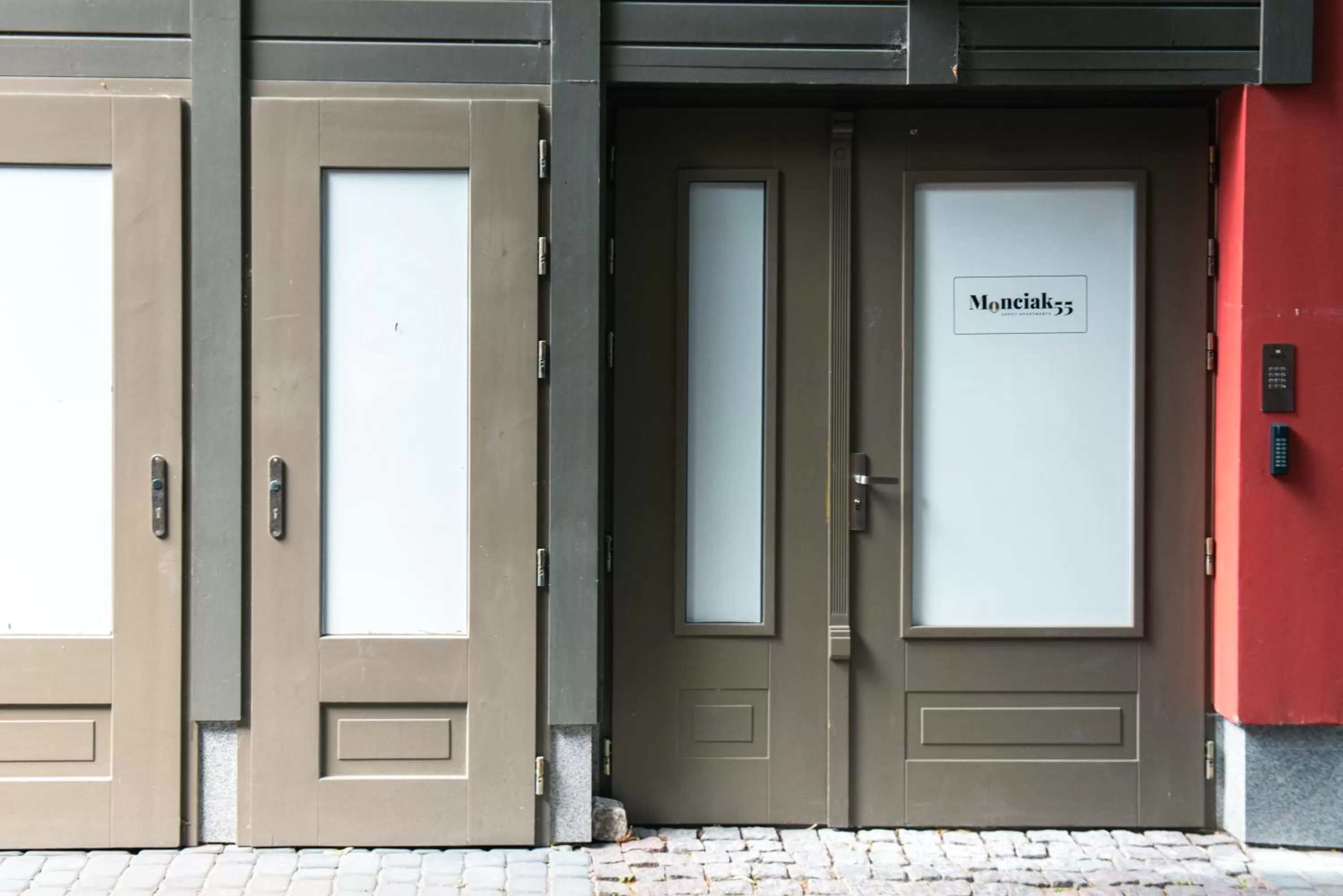 Facade/entrance in Monciak55 Sopot Apartments