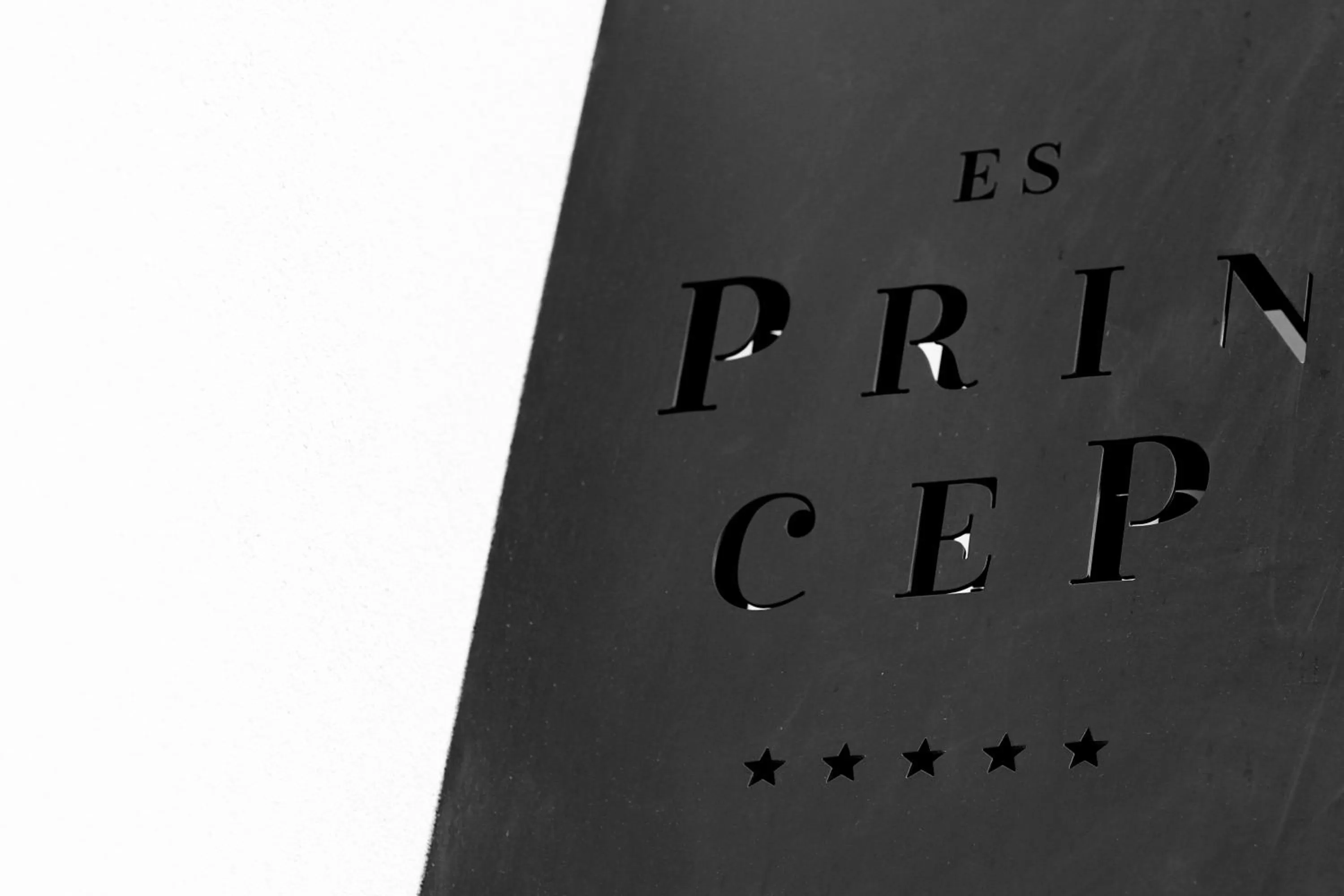 Logo/Certificate/Sign in Es Princep - The Leading Hotels of the World