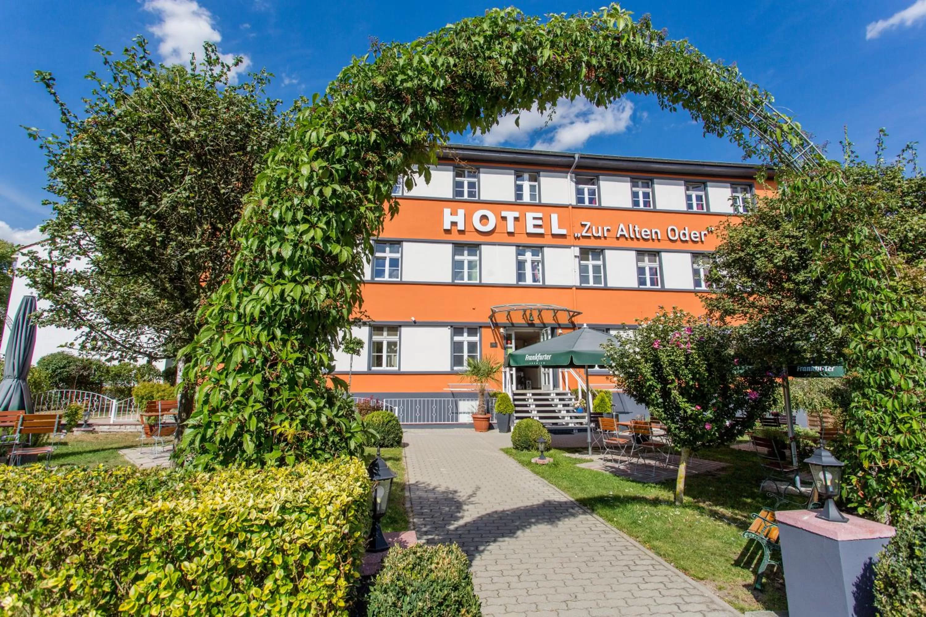 Property building in Hotel Zur Alten Oder- Frankfurt-Oder