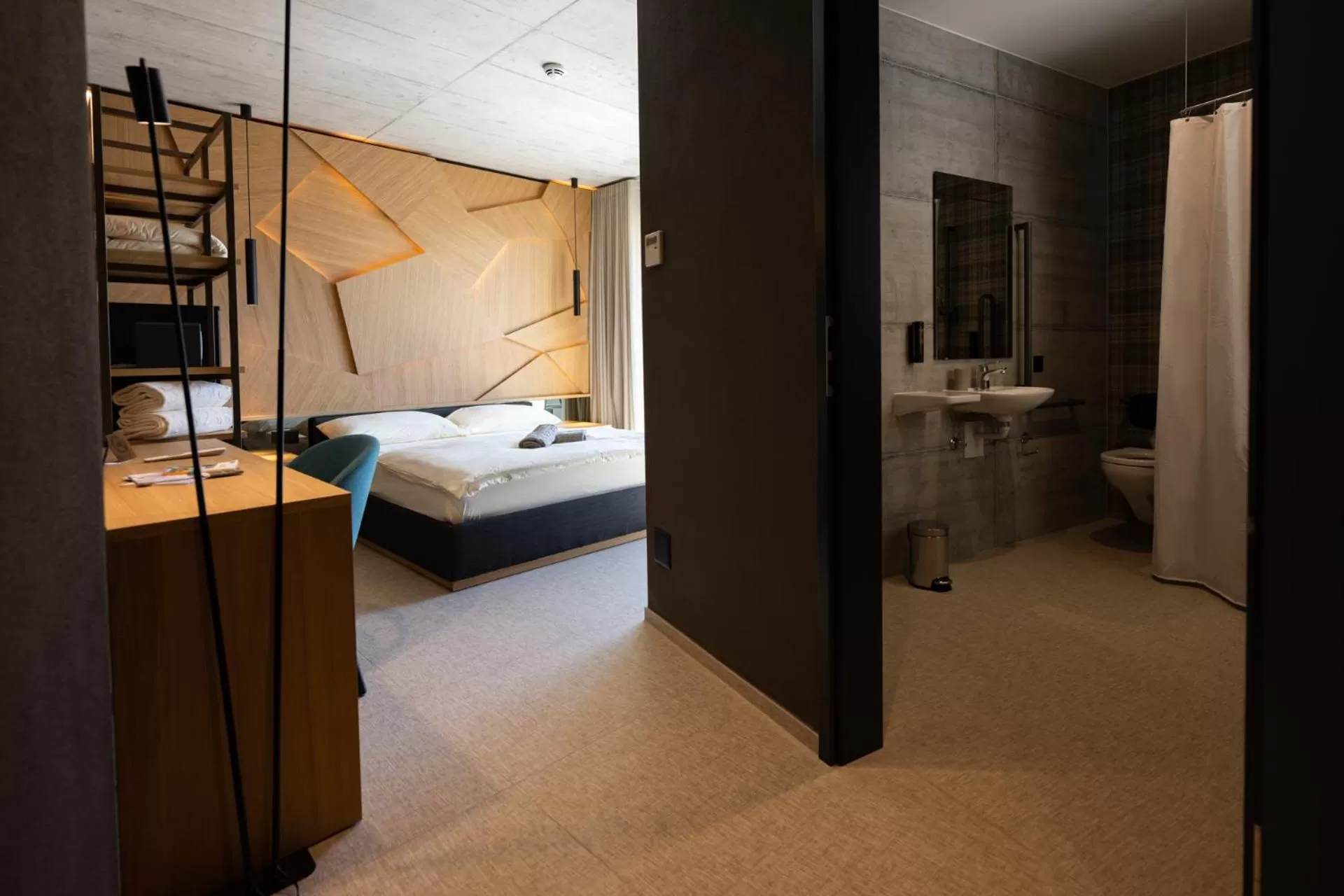 Bathroom, Bed in 6532 Smart Hotel - Self check-in