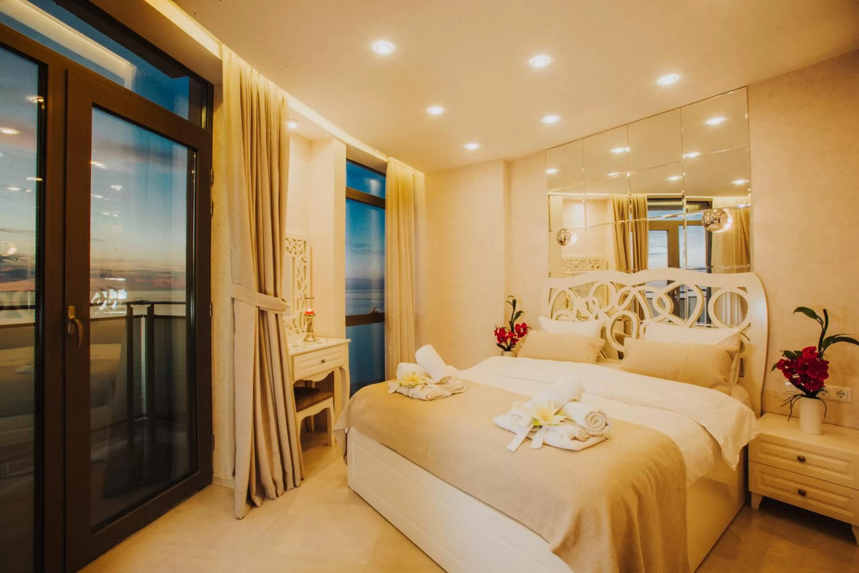 Bedroom, Bed in Blue Star Batumi