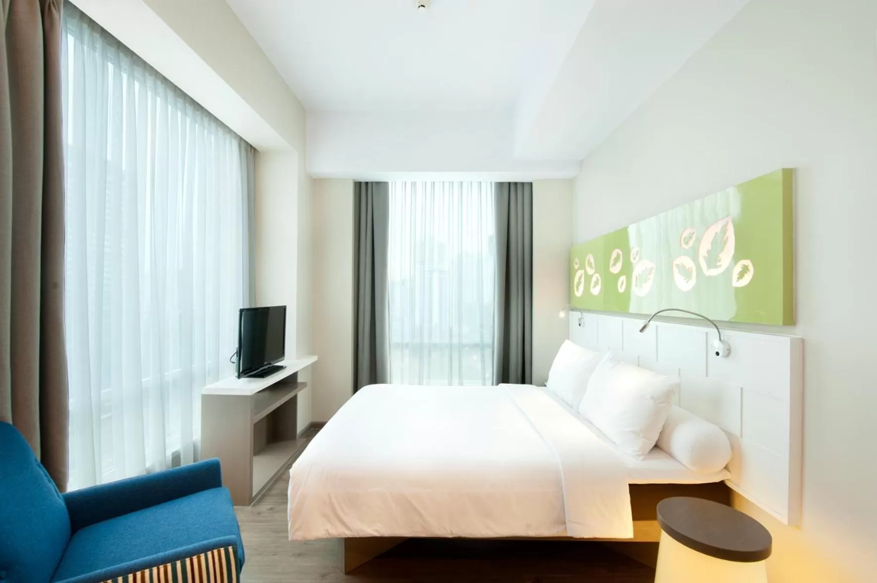 Bed in All Seasons Jakarta Thamrin