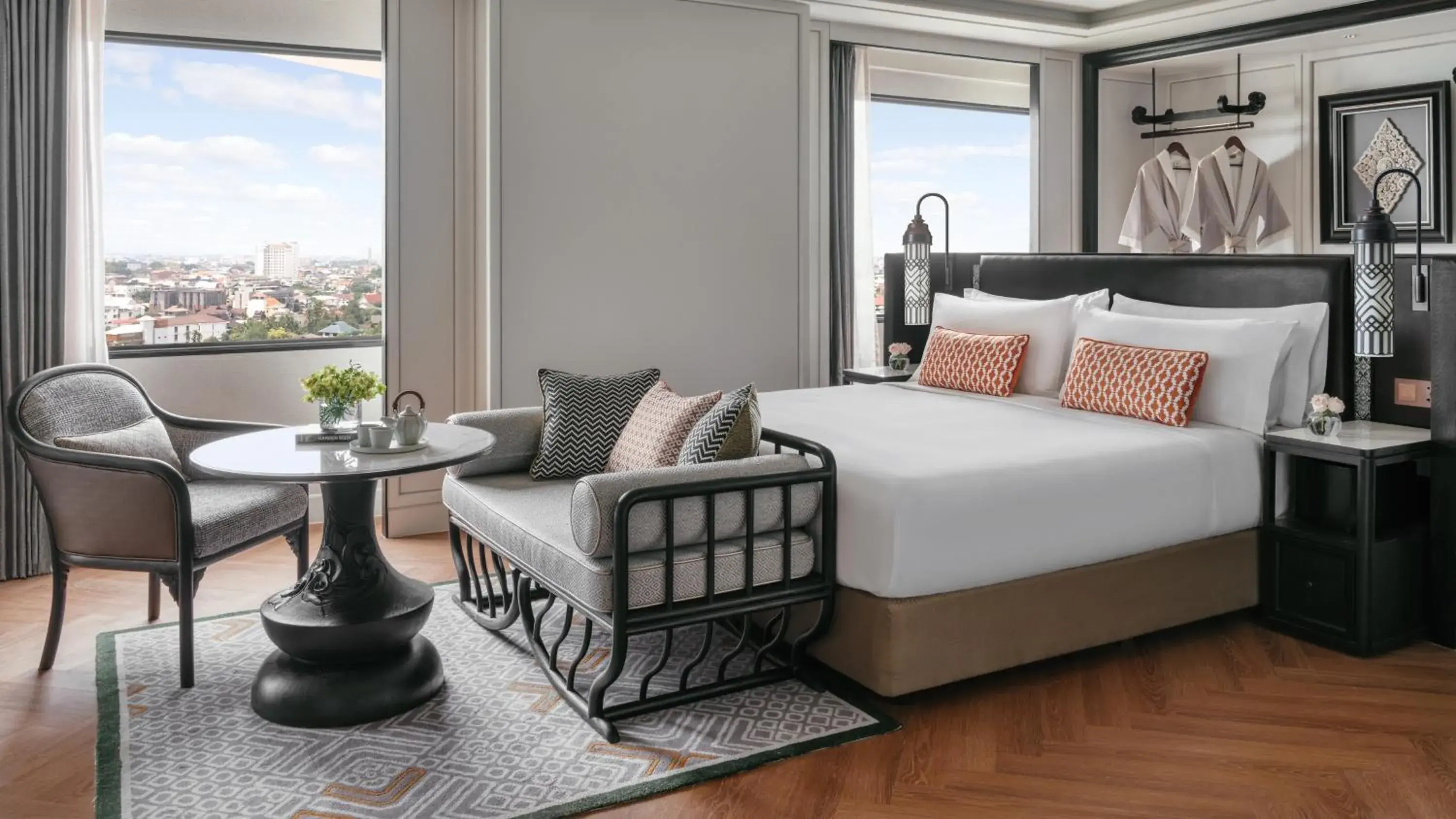 Premium King Room in InterContinental Chiang Mai The Mae Ping by IHG Premium King Room in InterContinental Chiang Mai The Mae Ping by IHG