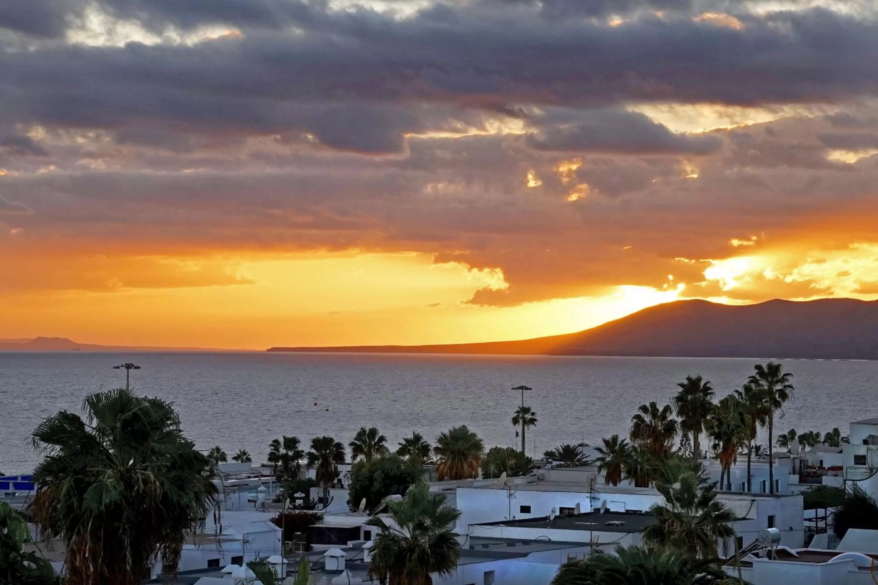 Sea view in Plaza Azul