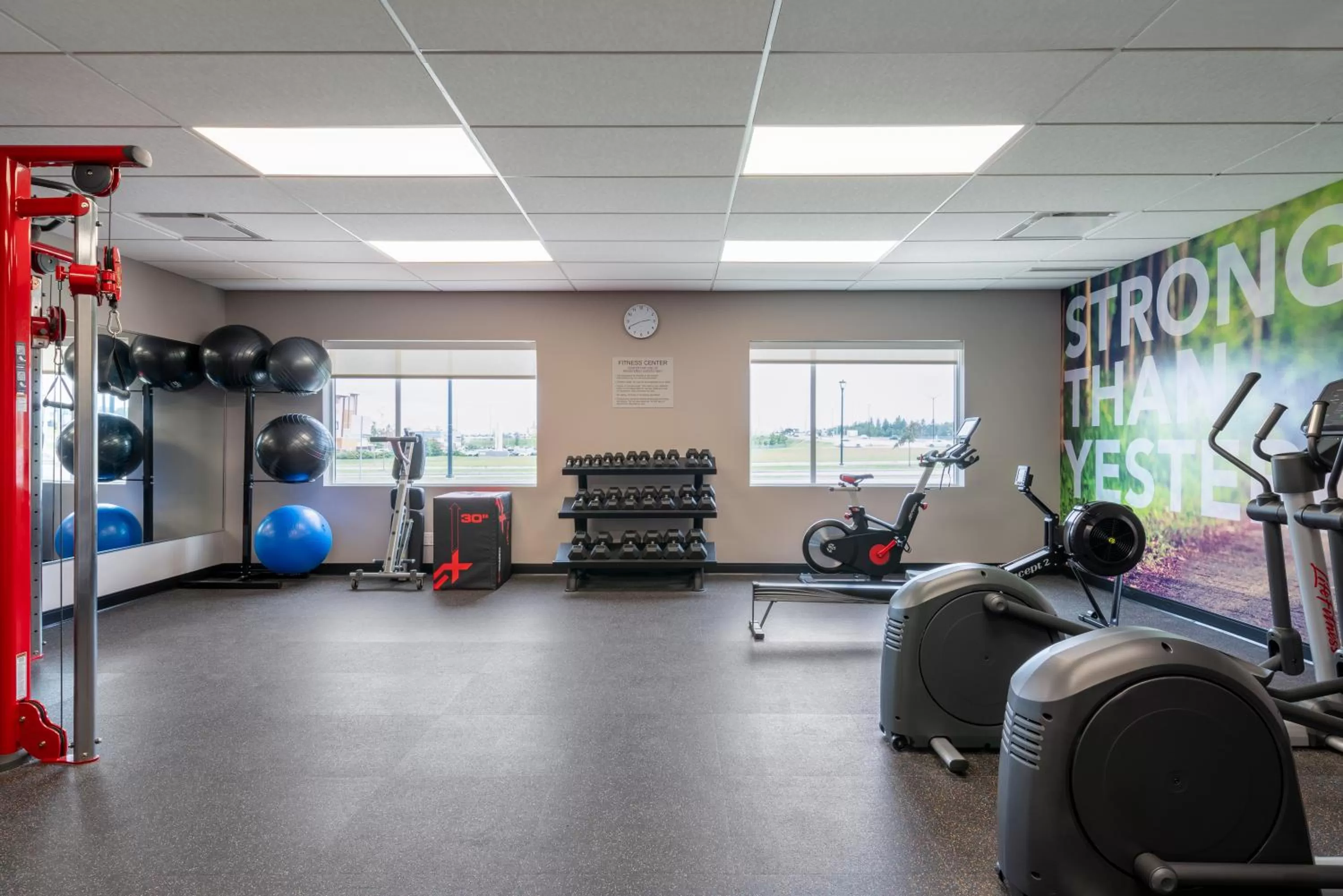 Fitness centre/facilities in Wingate by Wyndham Kanata West Ottawa