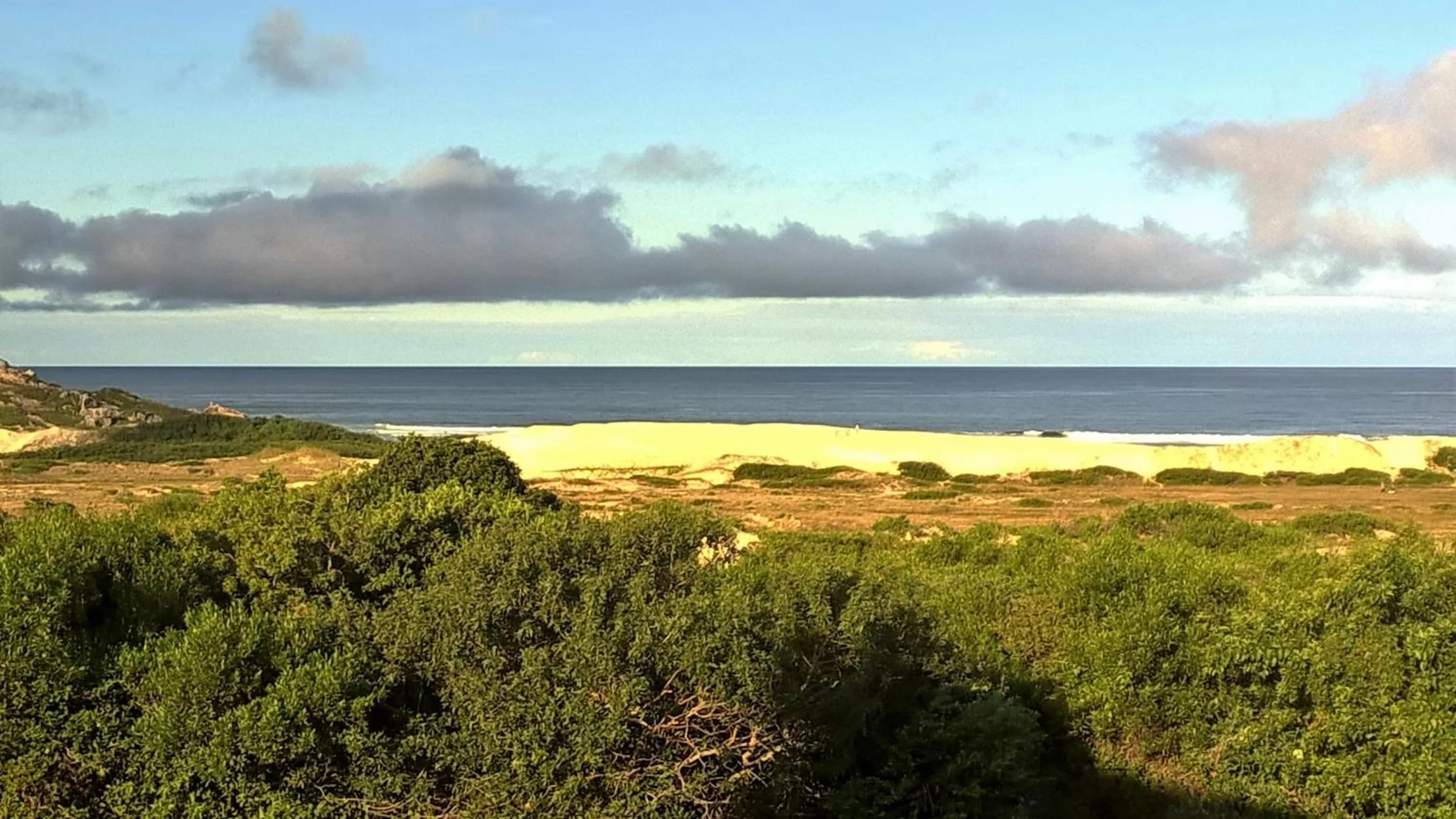 Property building in Casa da Marilú