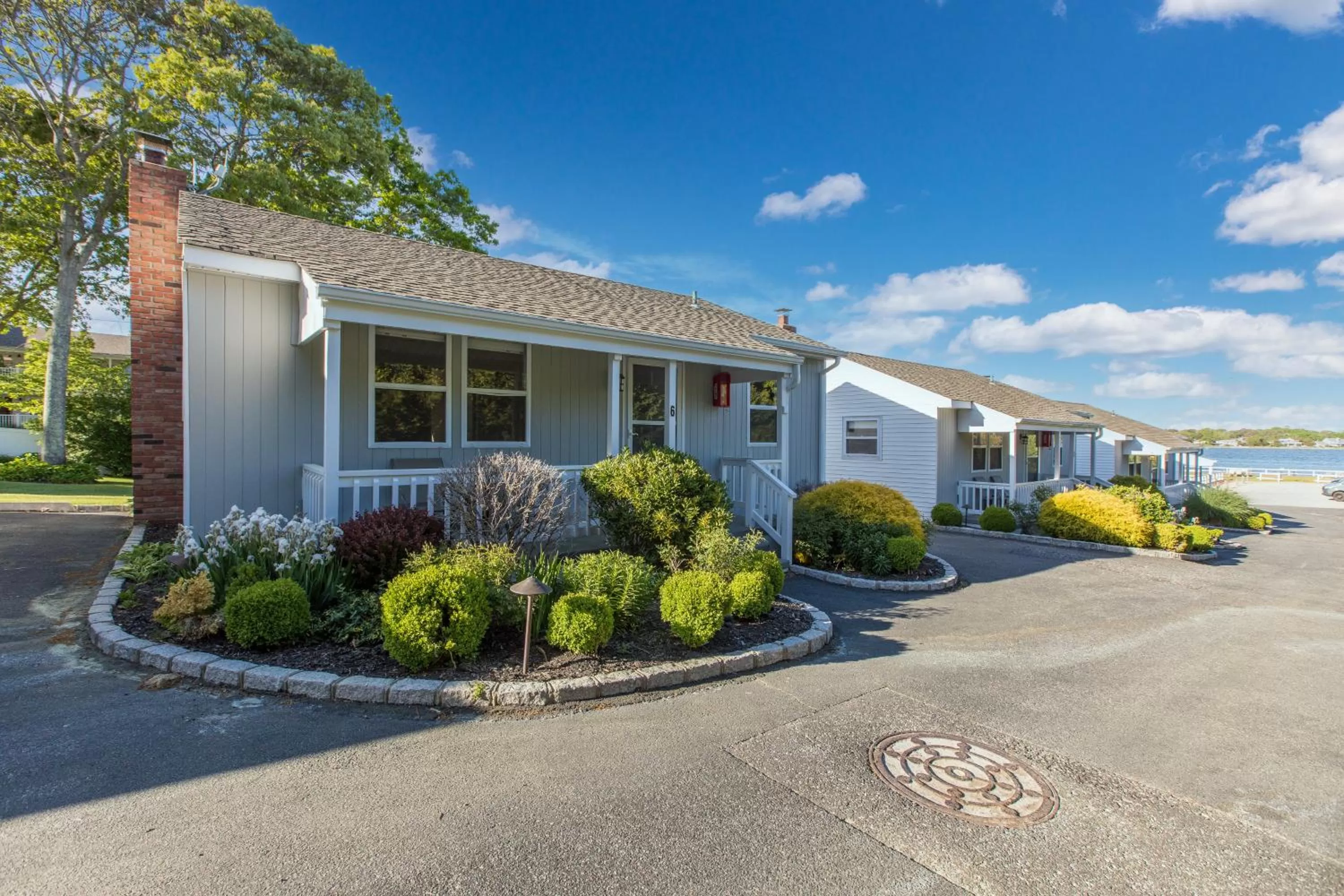 Colonial Shores Resort