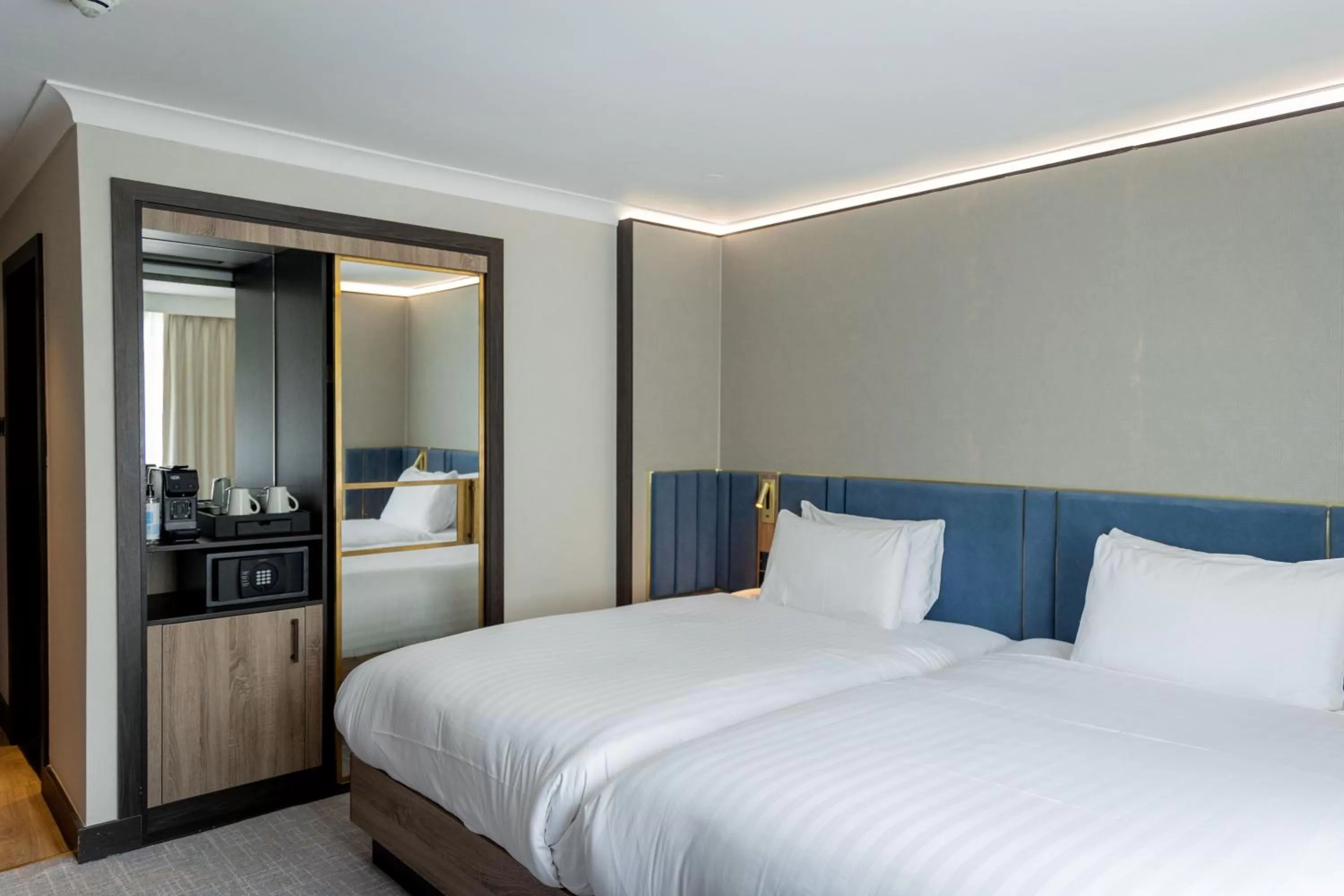 Bed in Marks Tey Hotel Colchester