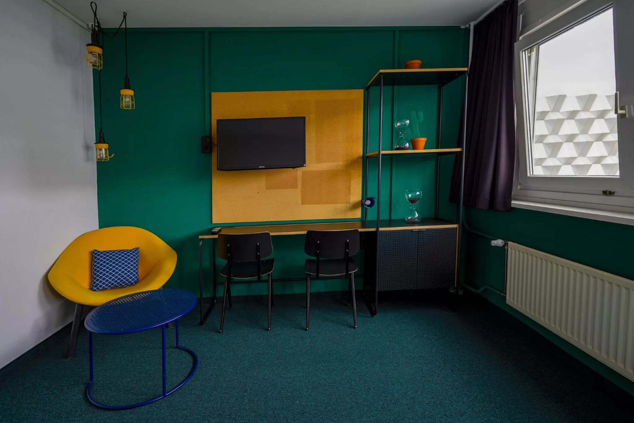 Standard King Room with Two Sofa Beds  in Holiday Inn Express Dresden Zentrum by IHG