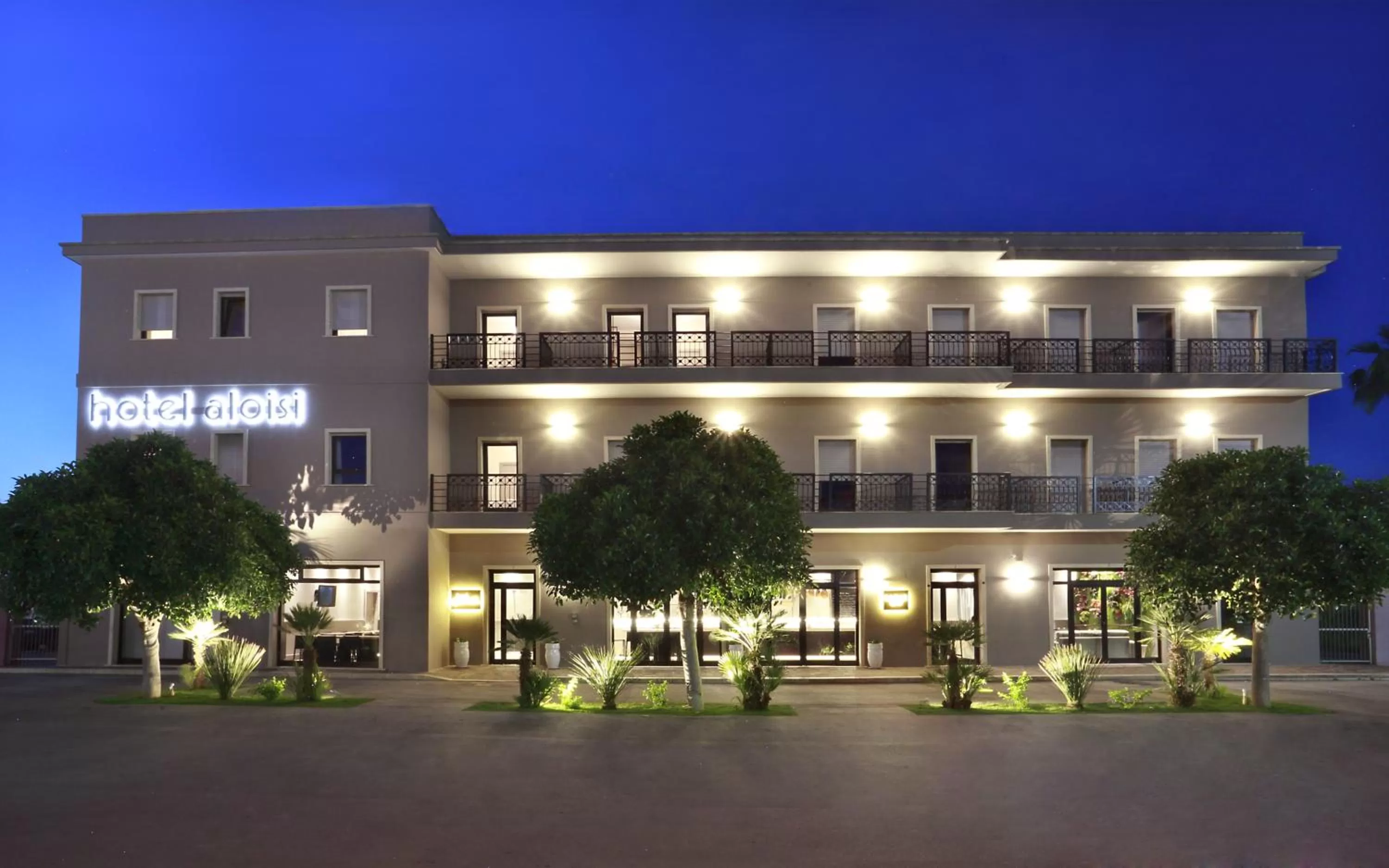 Property building in Hotel Aloisi