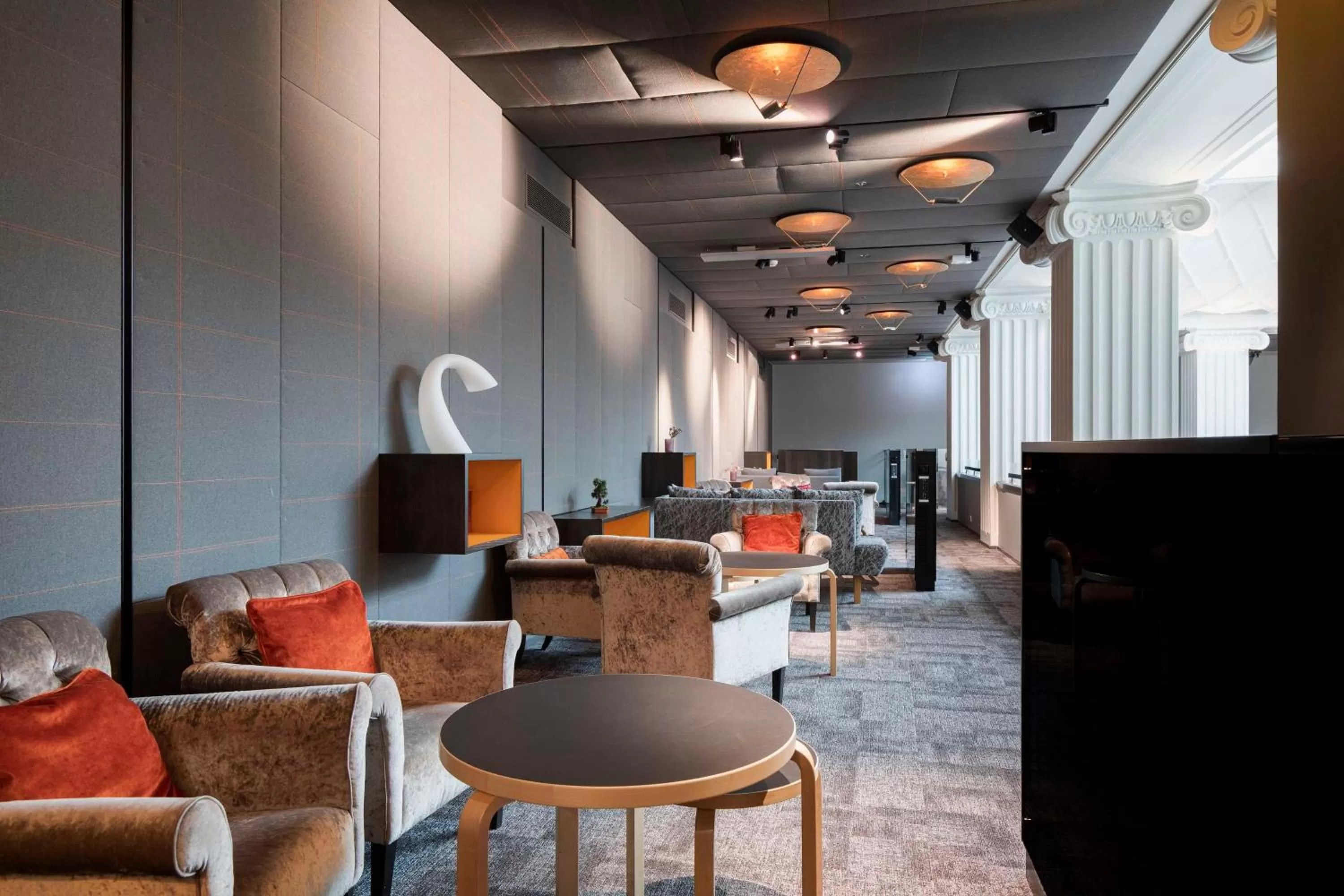 Lounge or bar in Radisson Blu Plaza Hotel, Helsinki