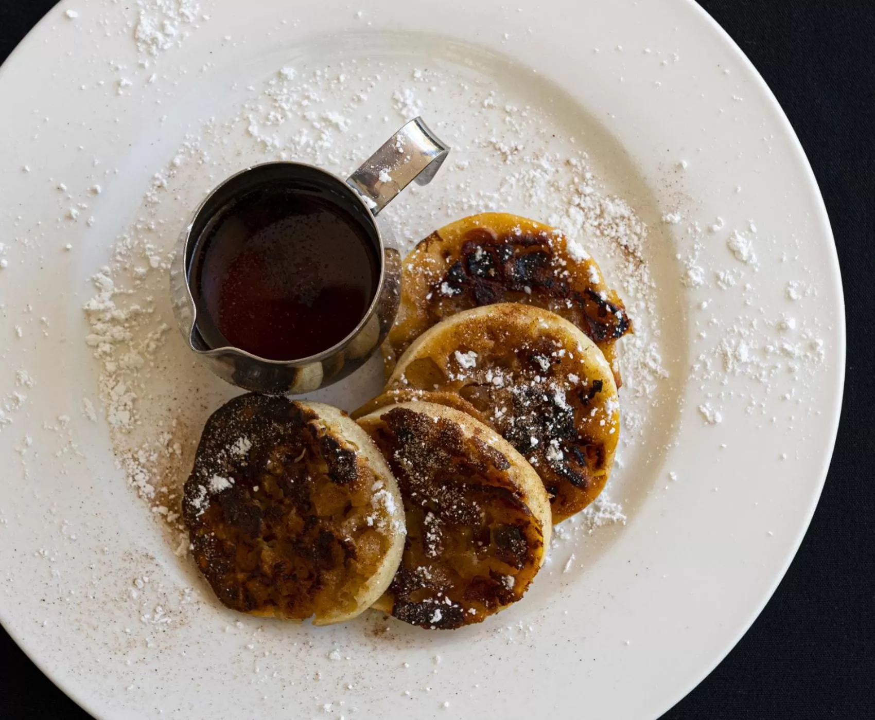 Food and drinks in Alara Motor Inn