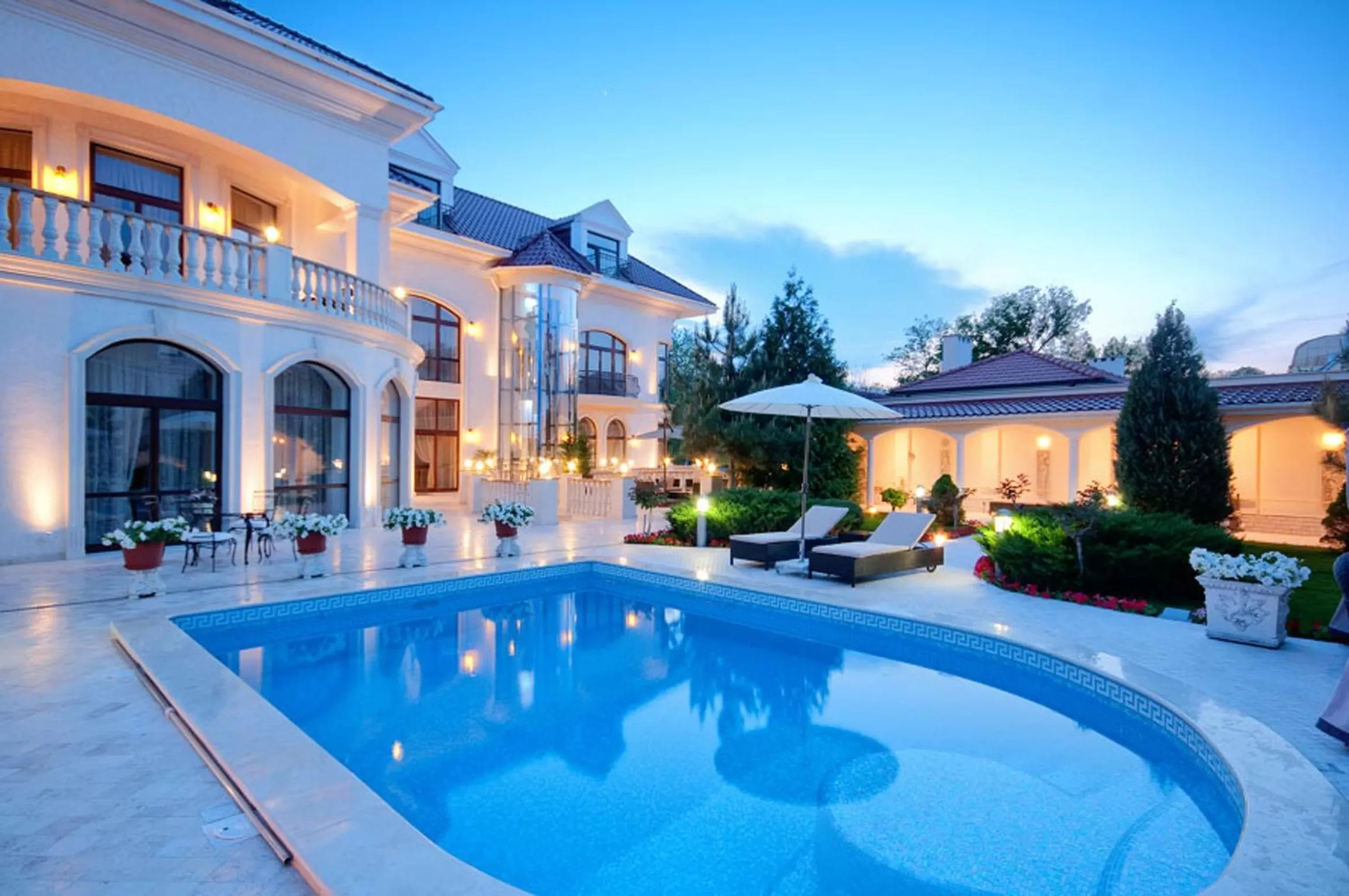 Area and facilities, Swimming Pool in Villa le Premier Maestro