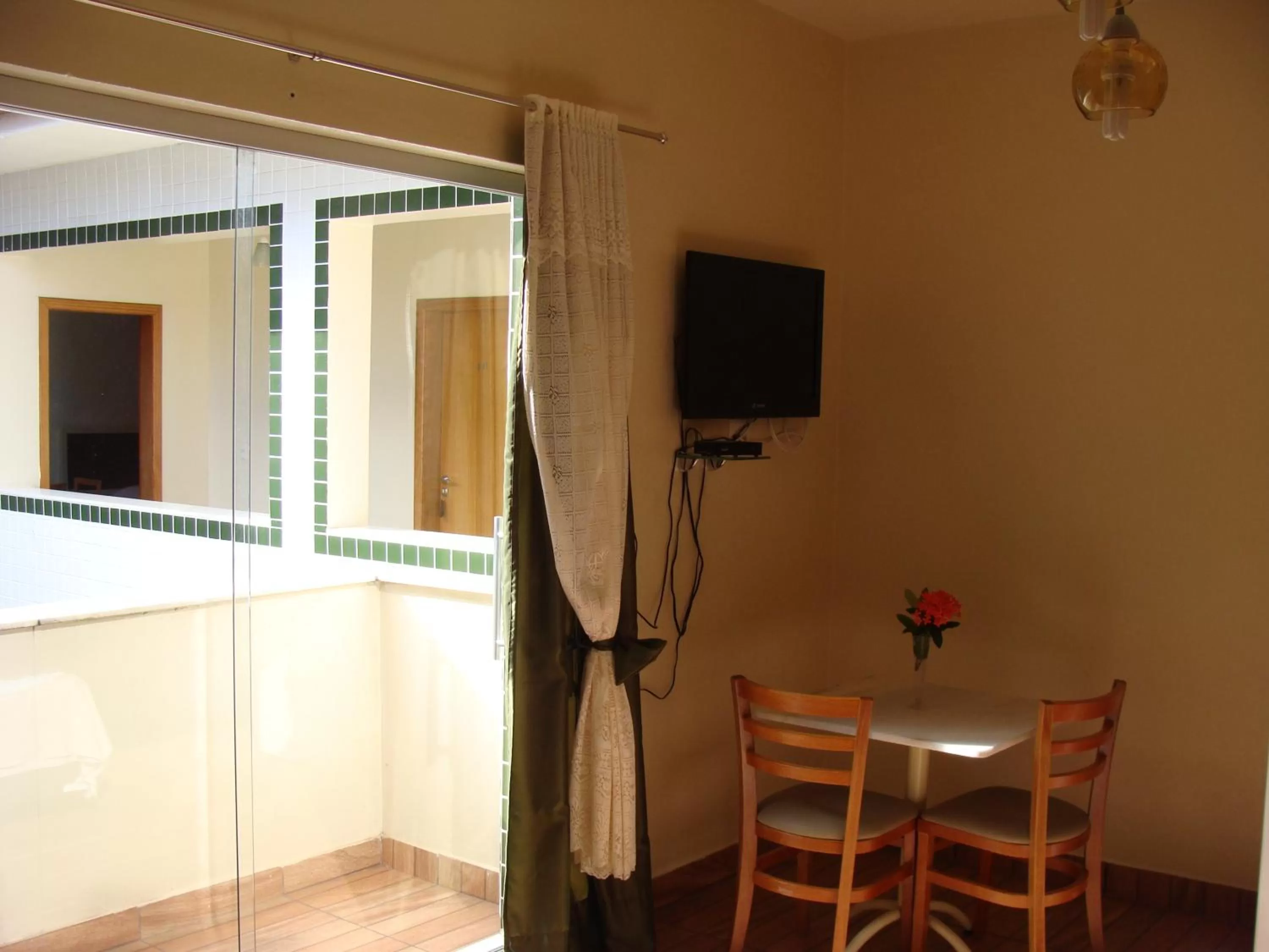 TV/Entertainment Center in Hotel Primavera