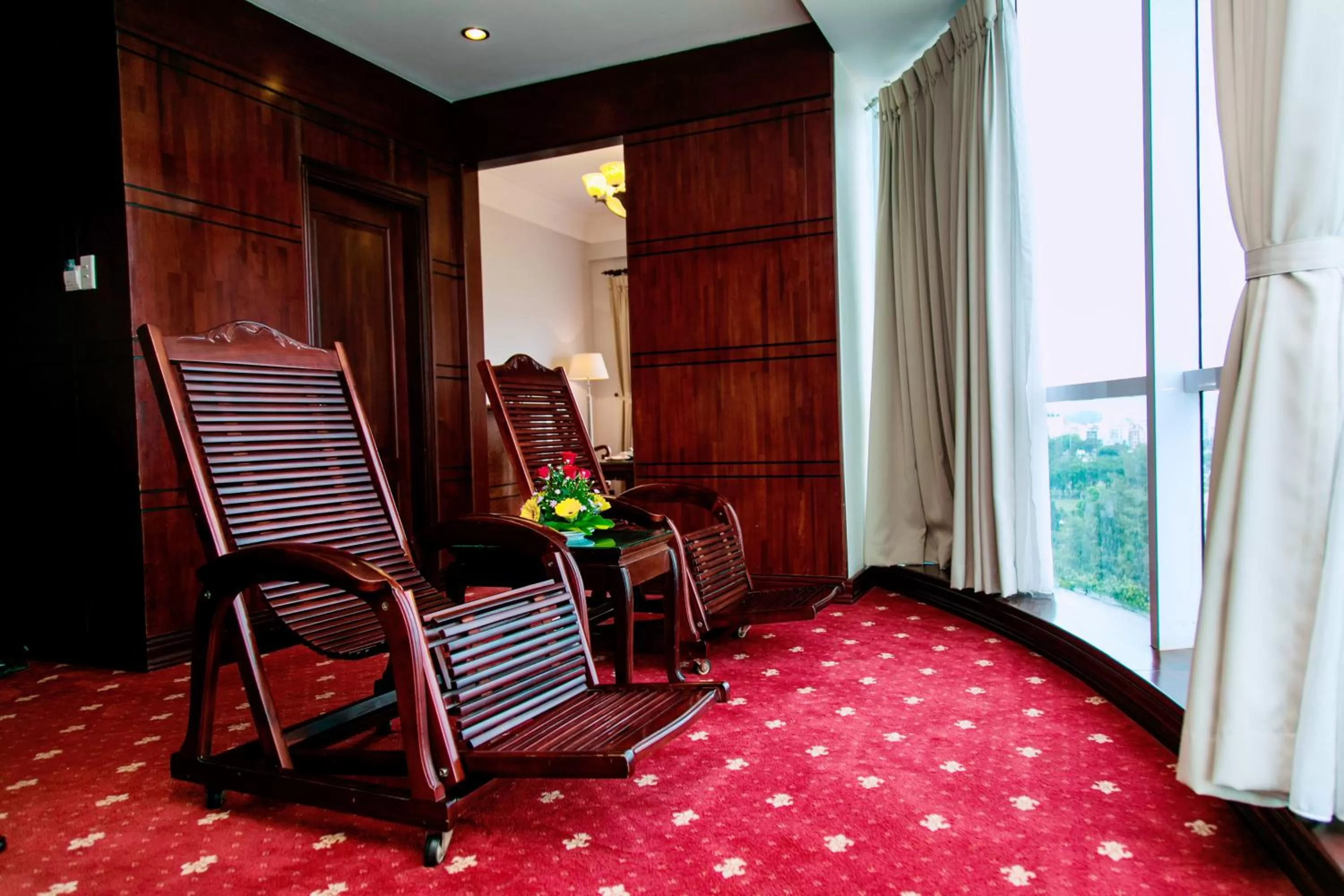 Seating area in Seagull Hotel