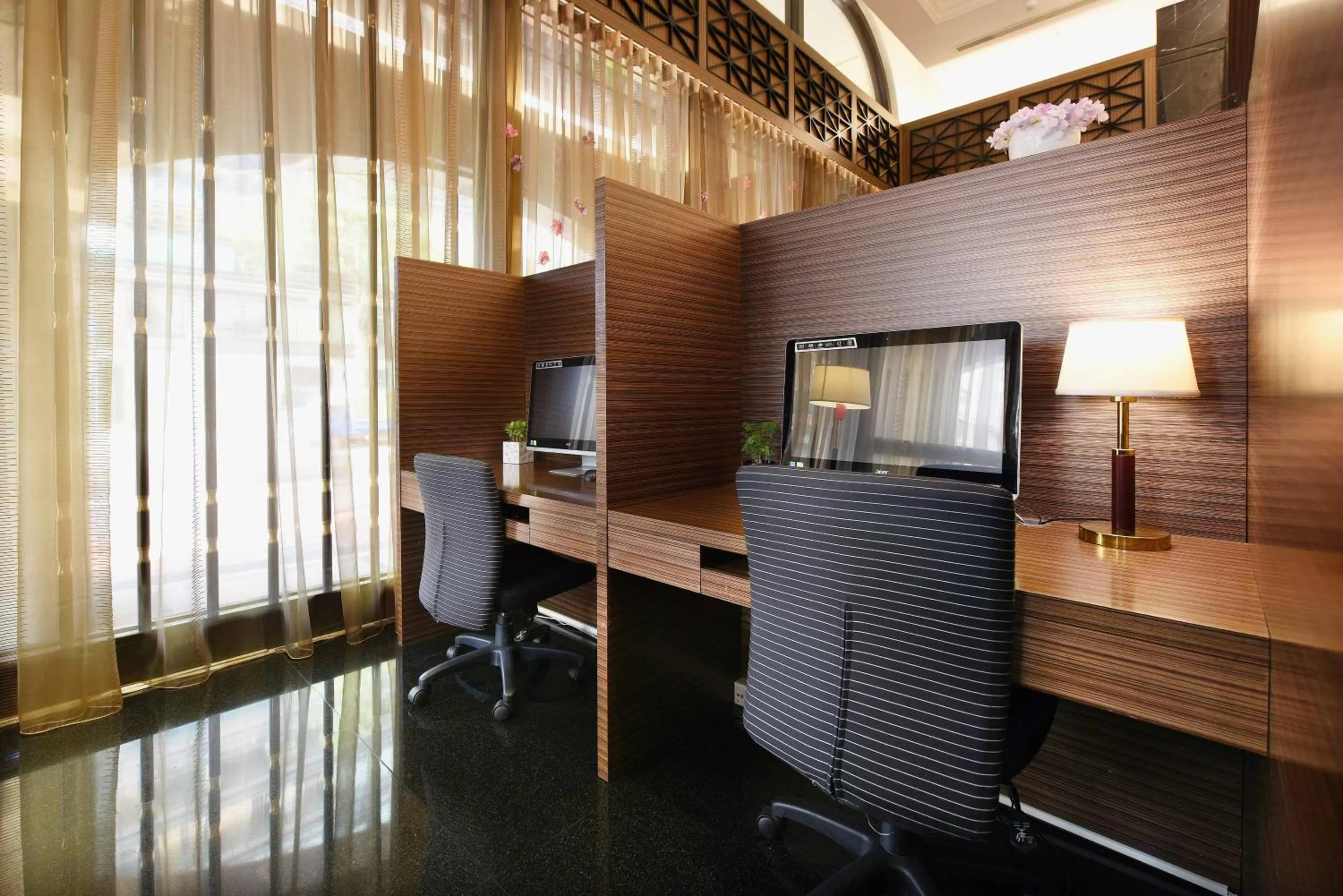 Business facilities in Fullon Hotel Taoyuan